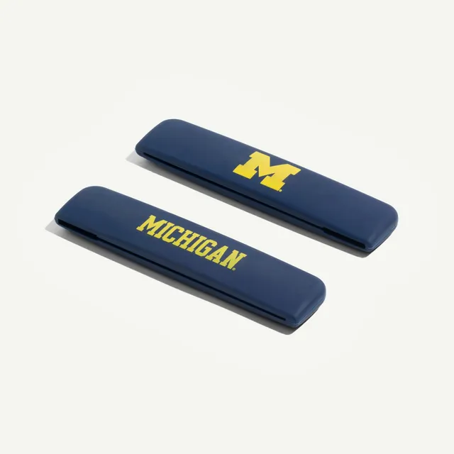 made-in-university-of-michigan-silicone-handle-sleeves-for-carbon-steel-griddle- image 1