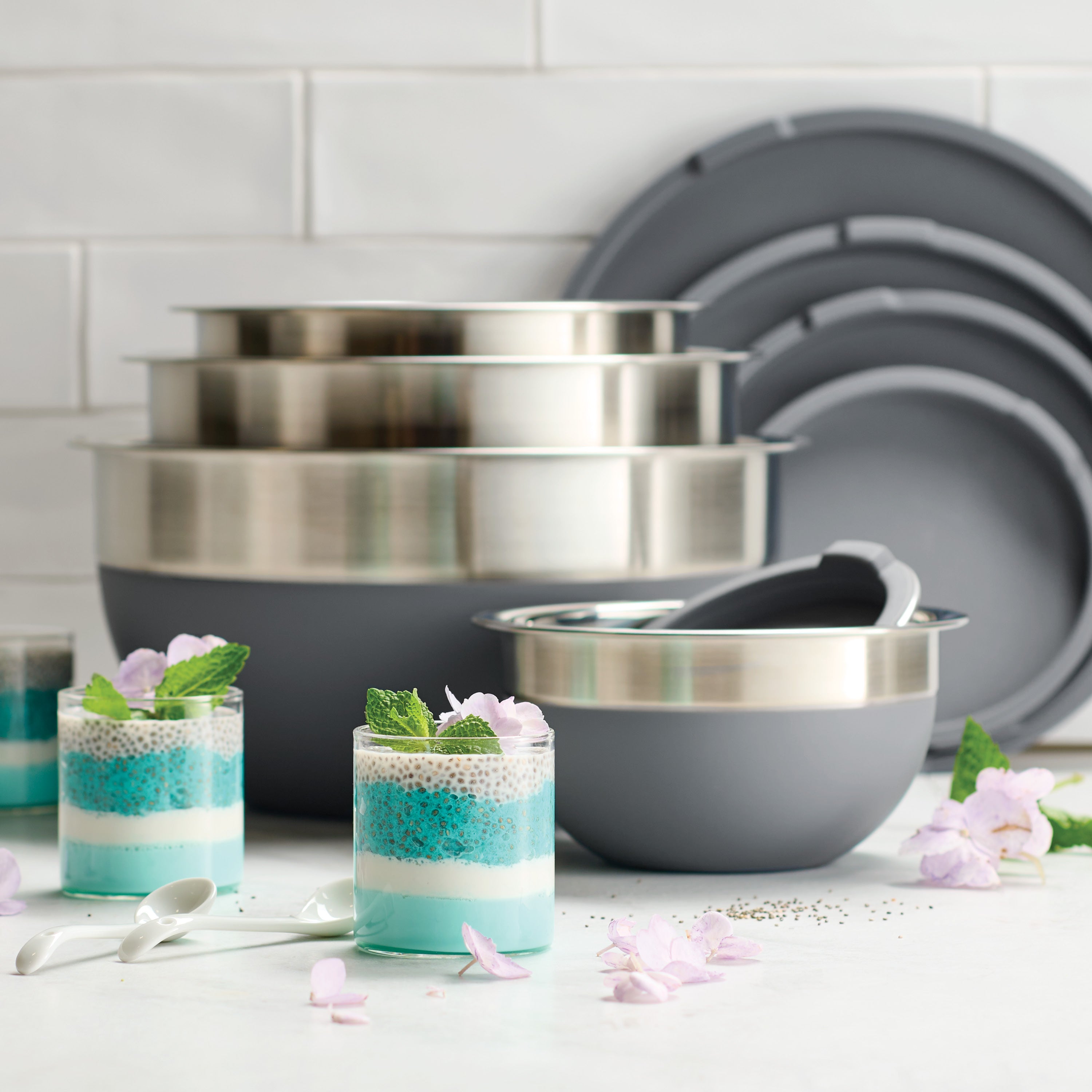 tramontina-gourmet-10-piece-stainless-steel-and-silicone-covered-mixing-bowl-set image 6