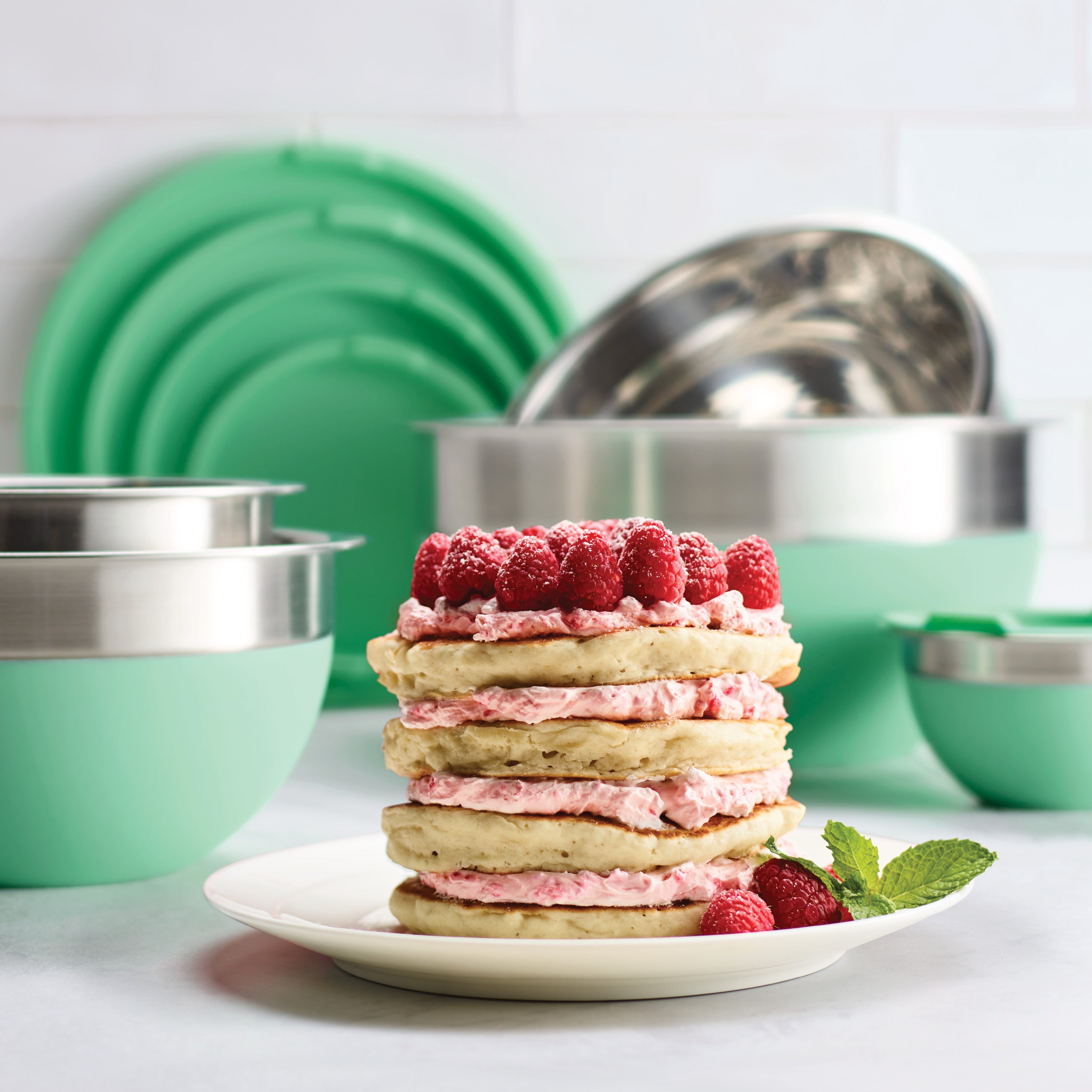 tramontina-gourmet-10-piece-stainless-steel-and-silicone-covered-mixing-bowl-set image 8