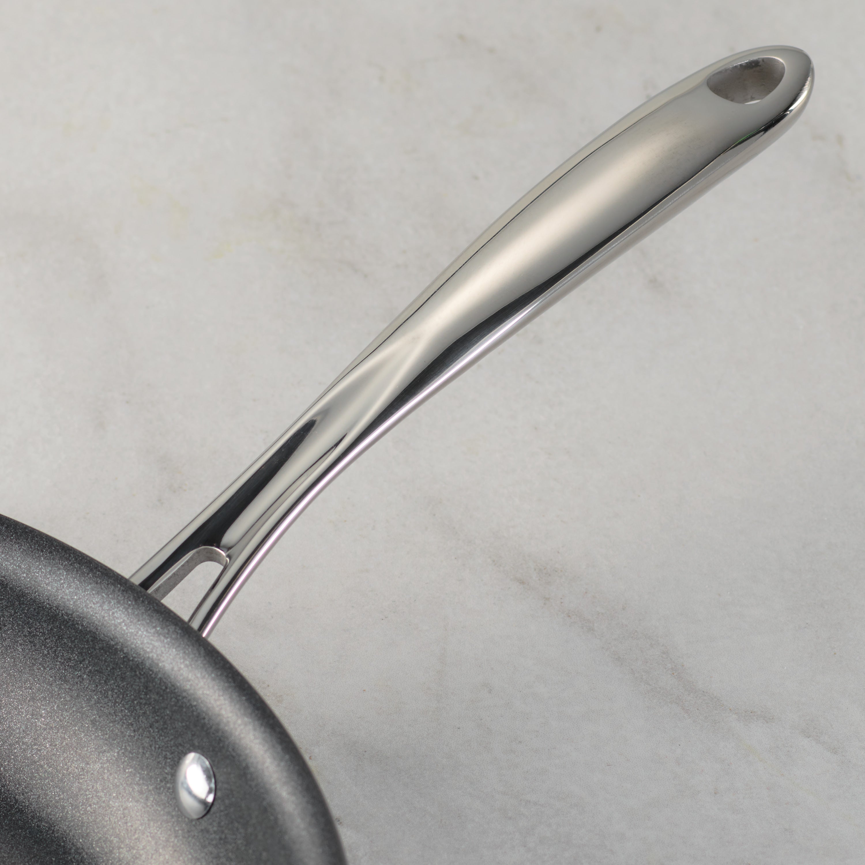 tramontina-gourmet-12-inch-hard-anodized-aluminum-nonstick-saute-pan-heavy-gauge image 2
