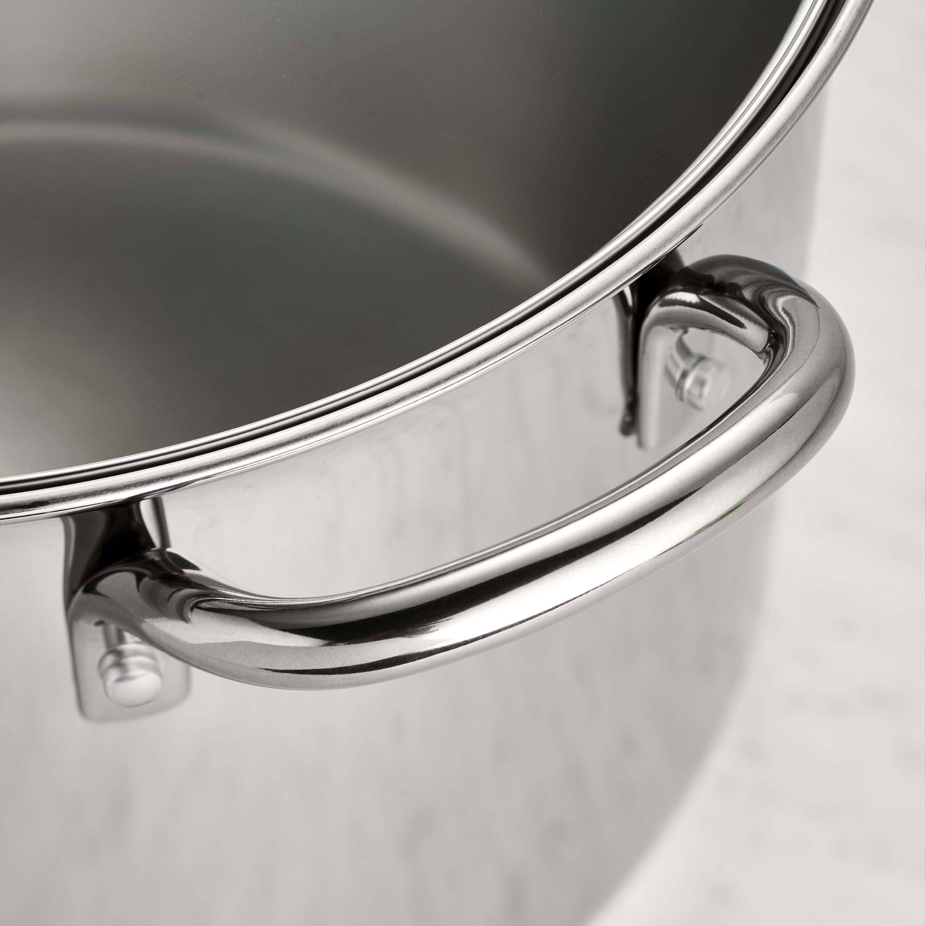 tramontina-covered-stainless-steel-stock-pot-with-lid image 6