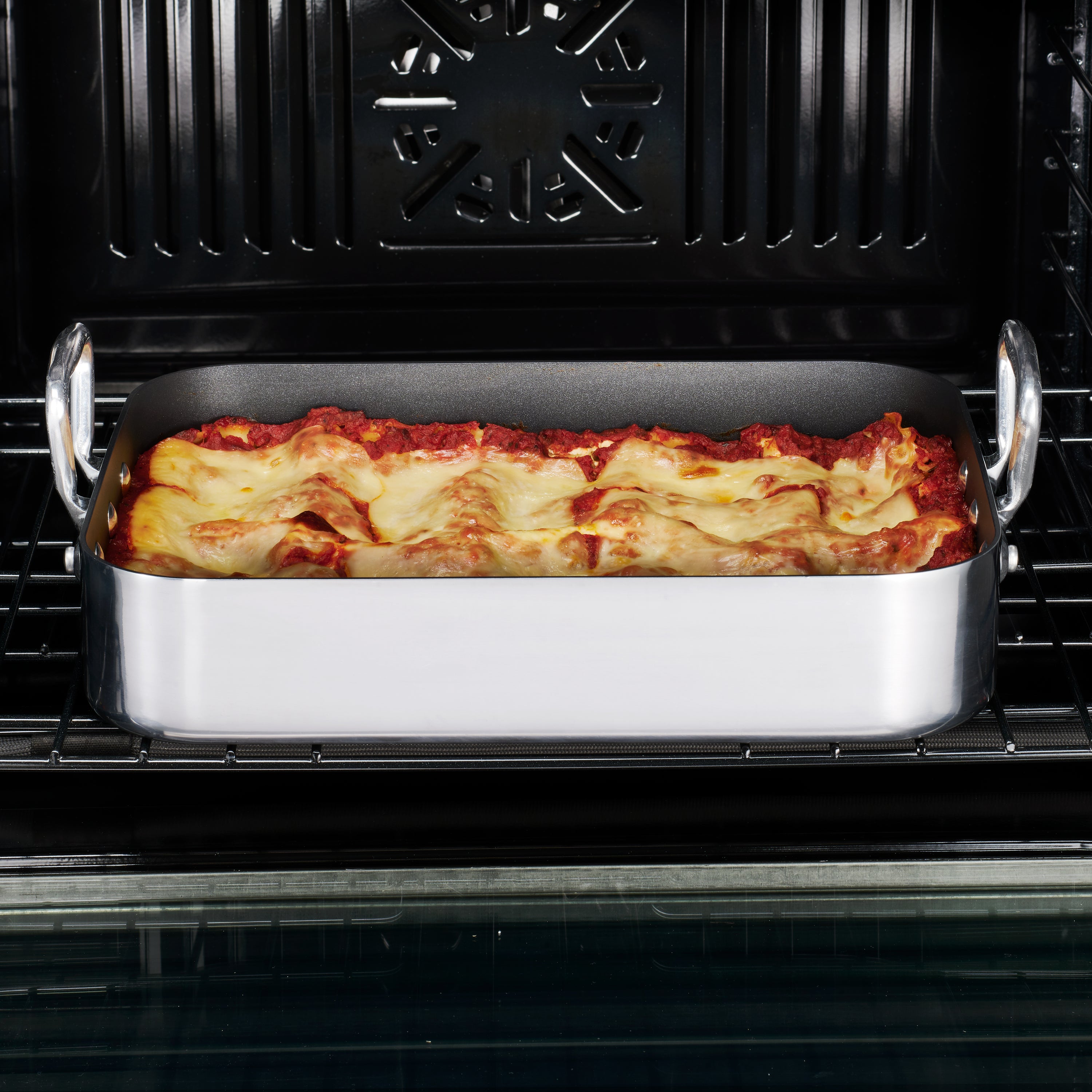 tramontina-16-inch-nonstick-roasting-pan-with-v-rack image 8