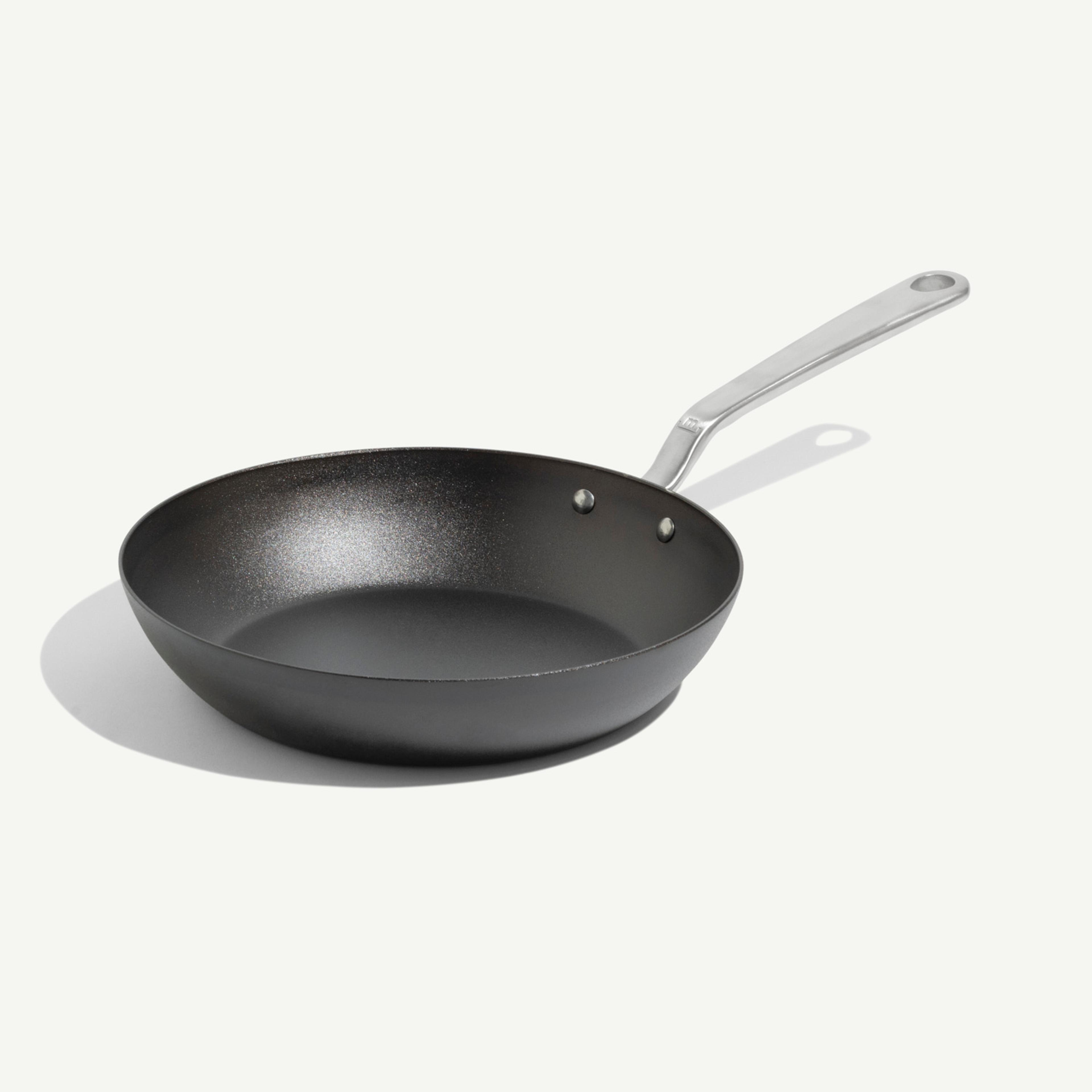 made-in-seasoned-carbon-steel-frying-pan-pre-seasoned-naturally-non-stick-skille image 2