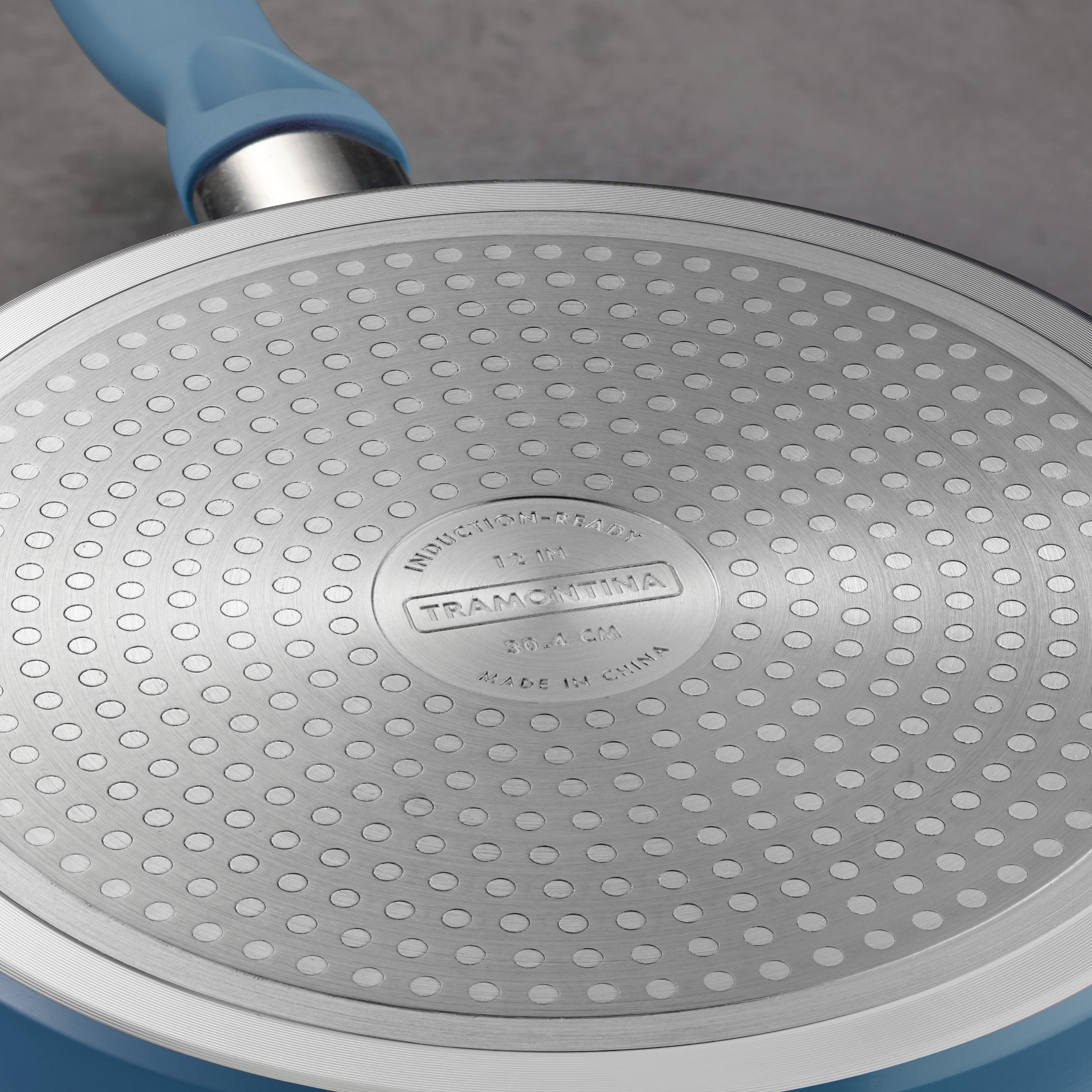 tramontina-solara-10-inch-and-12-inch-aluminum-saute-pans-ceramic-nonstick-set image 5