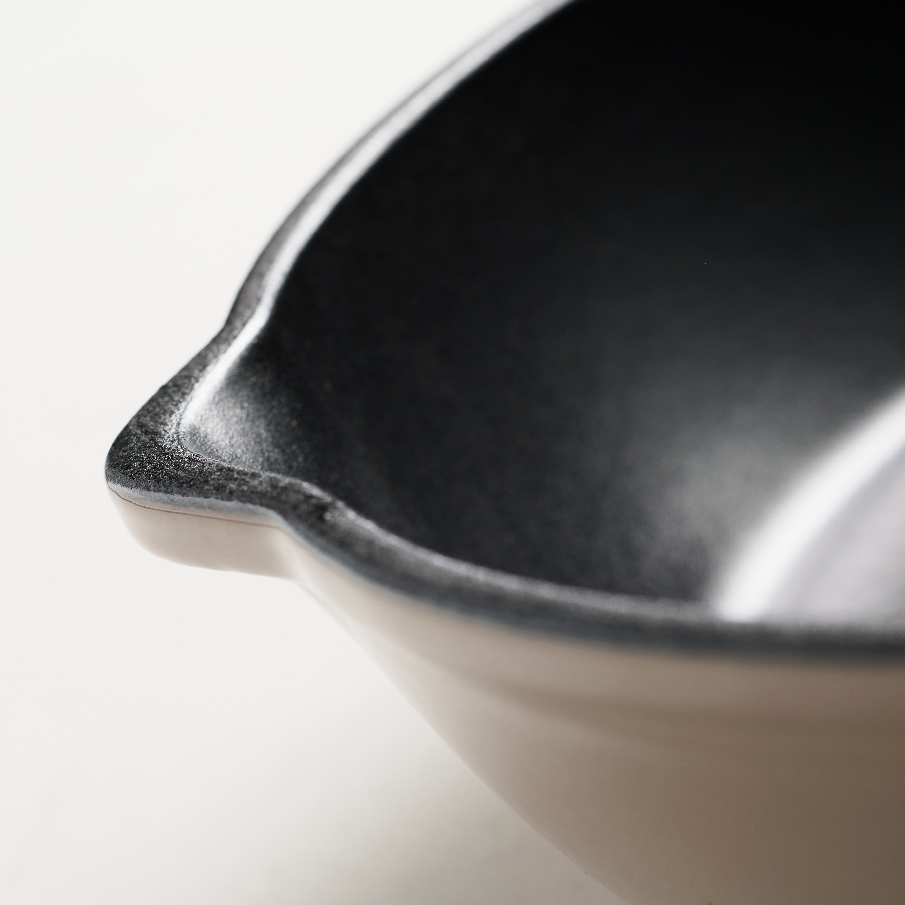 tramontina-9-inch-12-inch-enameled-cast-iron-skillet-set-2-piece-oven-safe-fry-p image 8
