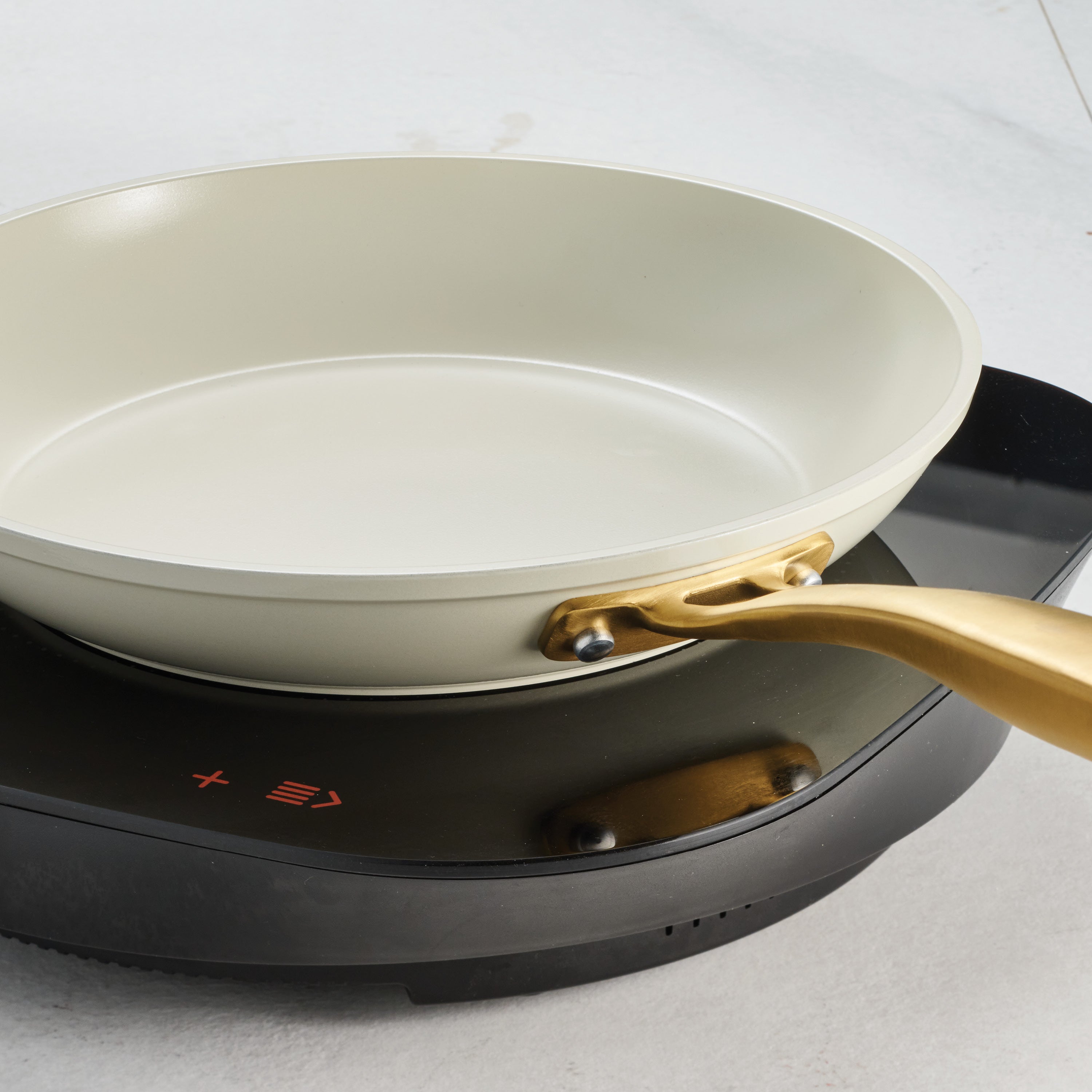 tramontina-cold-forged-3-pack-fry-pans-with-ceramic-interior-induction-safe-pfoa image 8