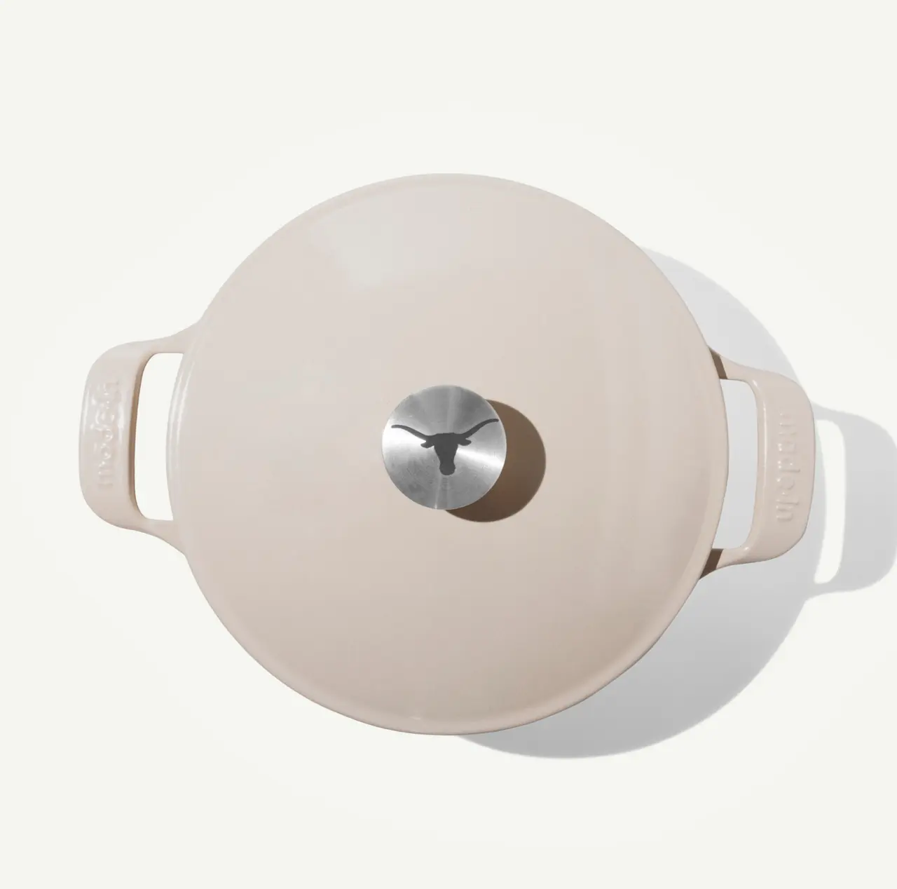 made-in-enameled-cast-iron-saucepan-french-craftsmanship-smooth-interior image 5