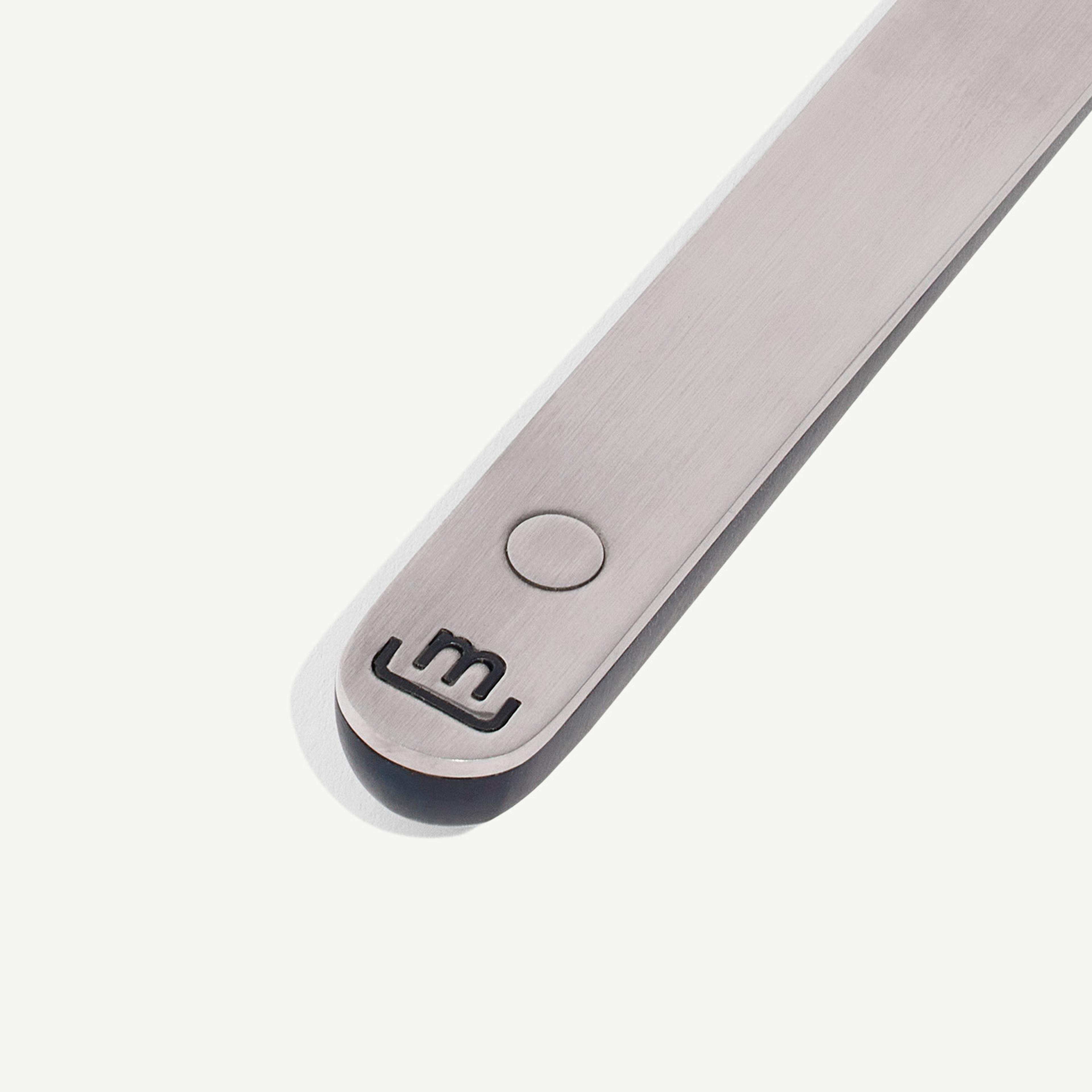 made-in-rubber-spatula-flat-edge-precision-turning-and-folding-spatula image 3