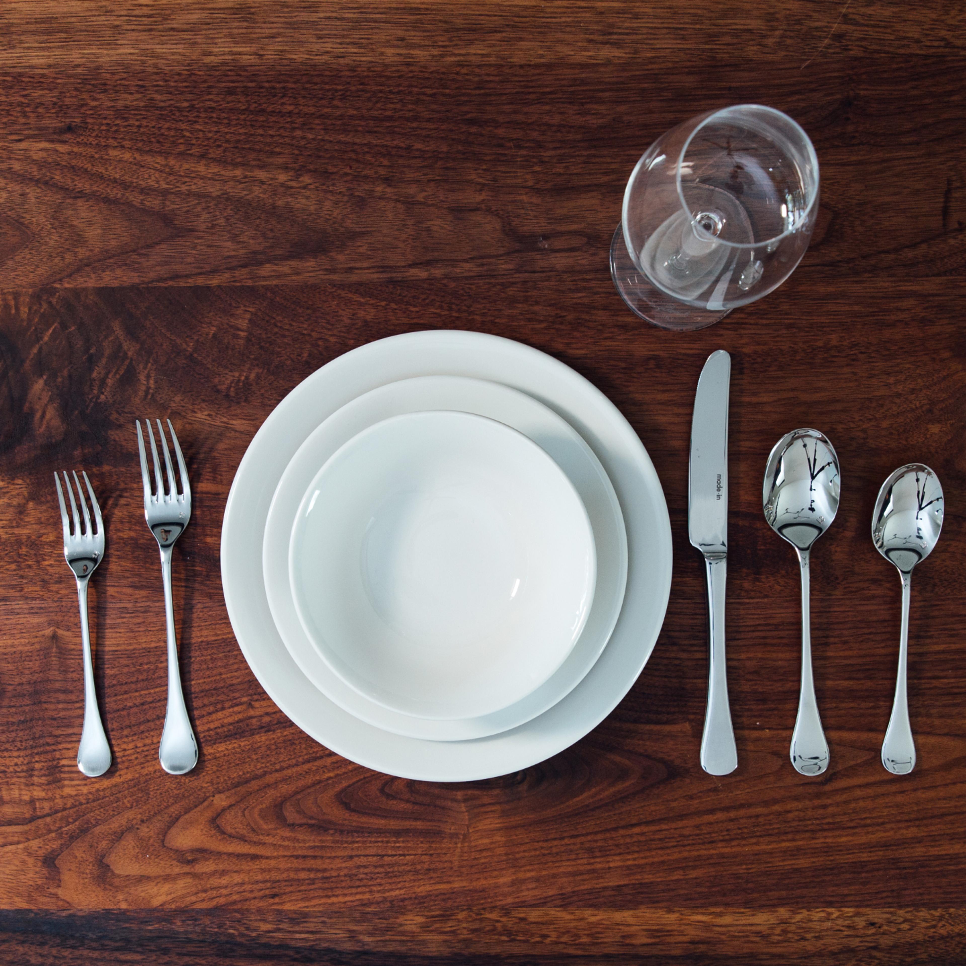 made-in-flatware-polished-italian-stainless-steel-flatware-set image 2