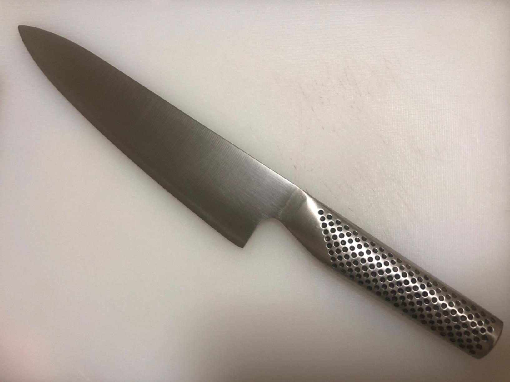 Edge chipped on bones