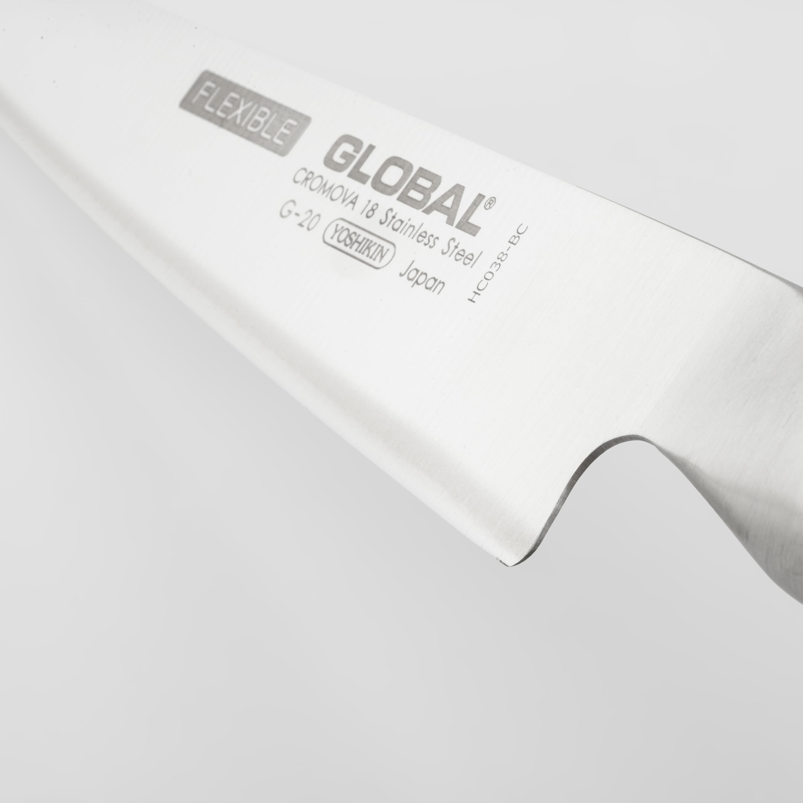 global-g-20-8-inch-flexible-fillet-knife-with-cromova-18-stainless-steel-blade image 2