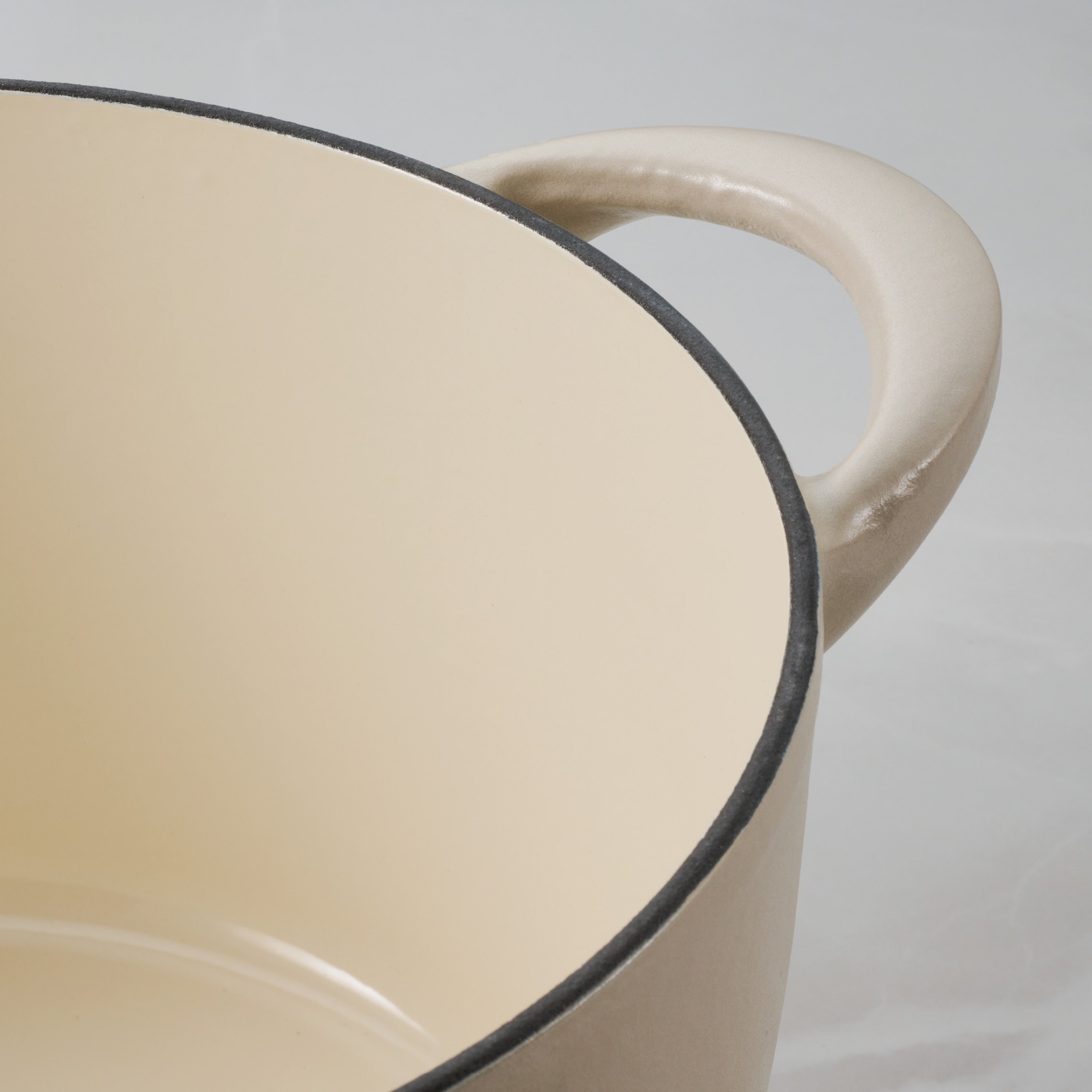 tramontina-7-quart-round-enameled-cast-iron-dutch-oven-oven-safe-to-450-f-self-b image 8