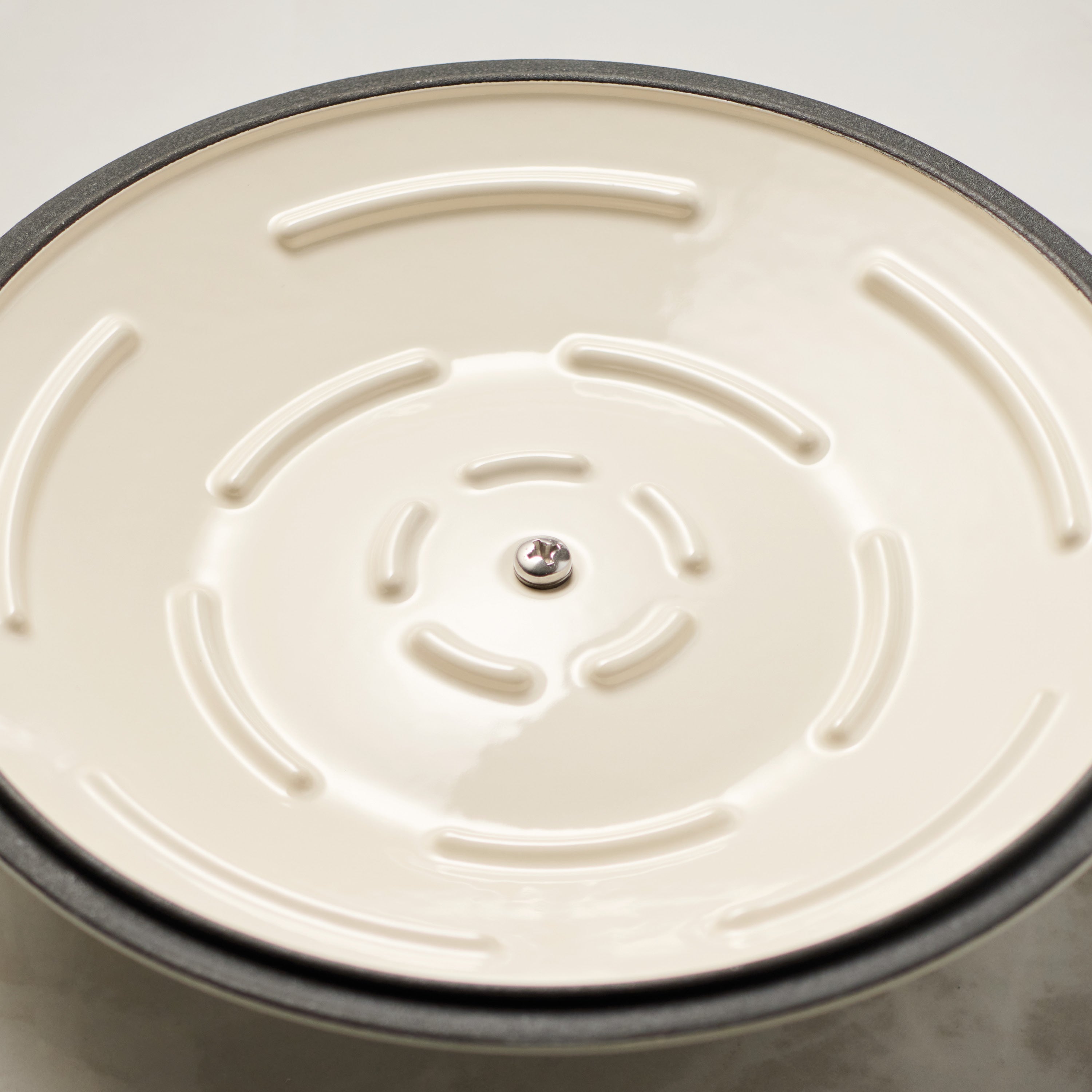 tramontina-7-quart-round-enameled-cast-iron-dutch-oven-oven-safe-to-450-f-self-b image 7