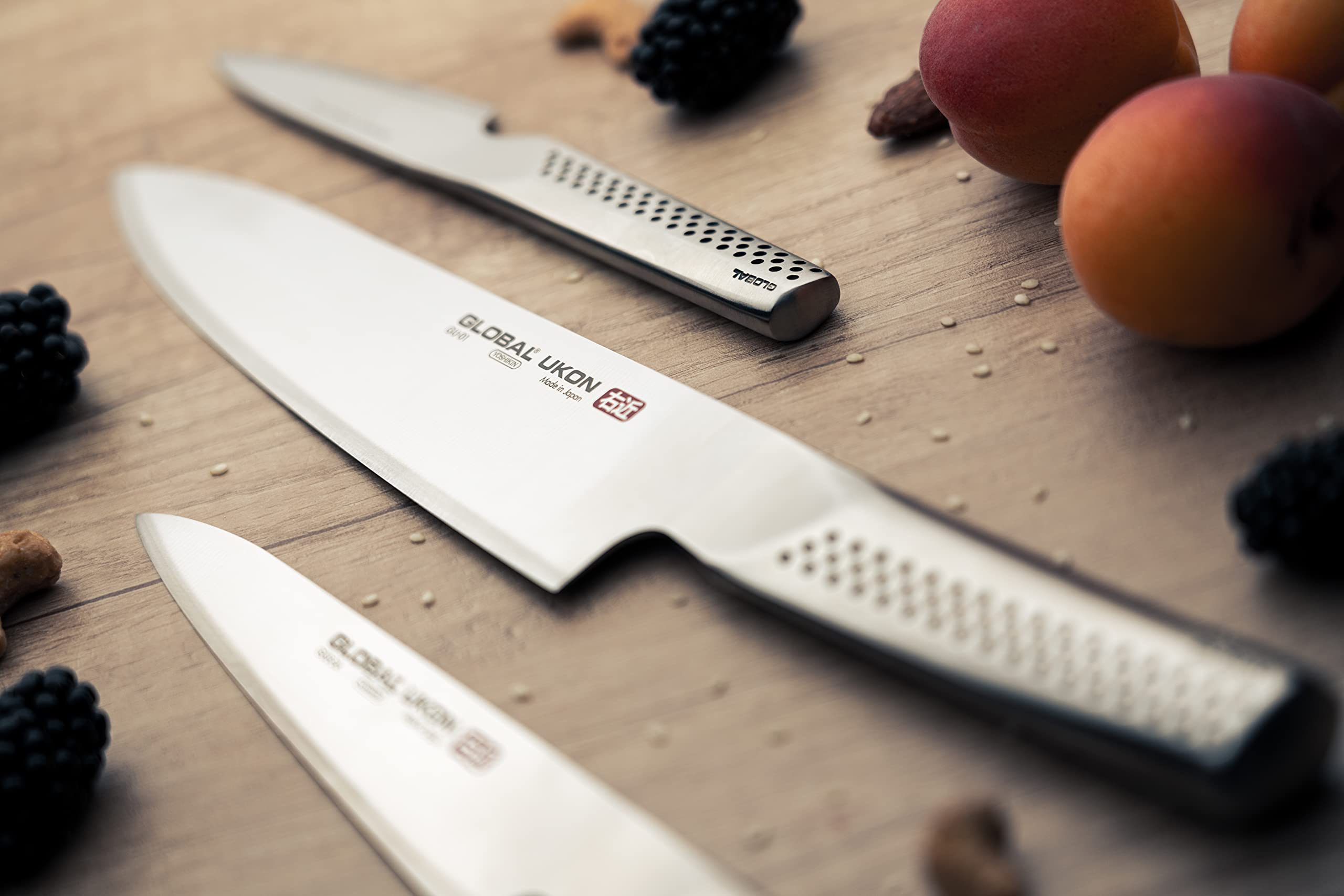 global-gu-3002-ukon-3-piece-kitchen-knife-set-cromova-18-stainless-steel image 4