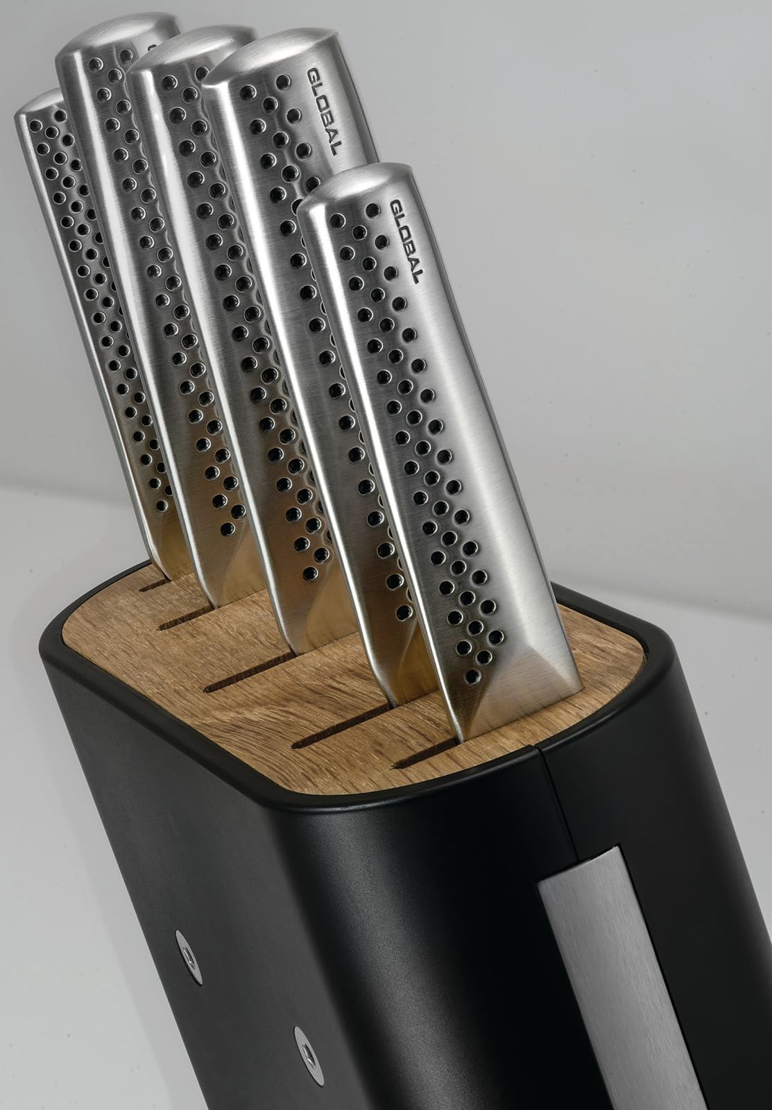 global-ukon-6-piece-knife-block-set-with-cromova-18-steel-and-slimline-block image 4