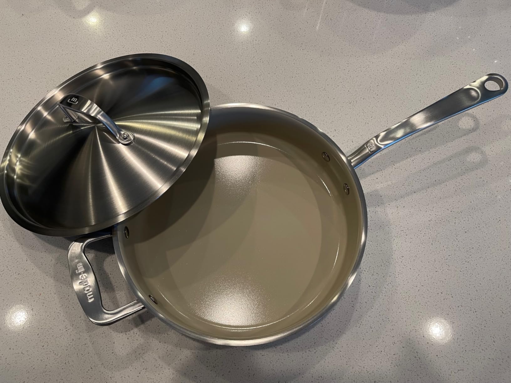 Good pans, wish the set were bigger
