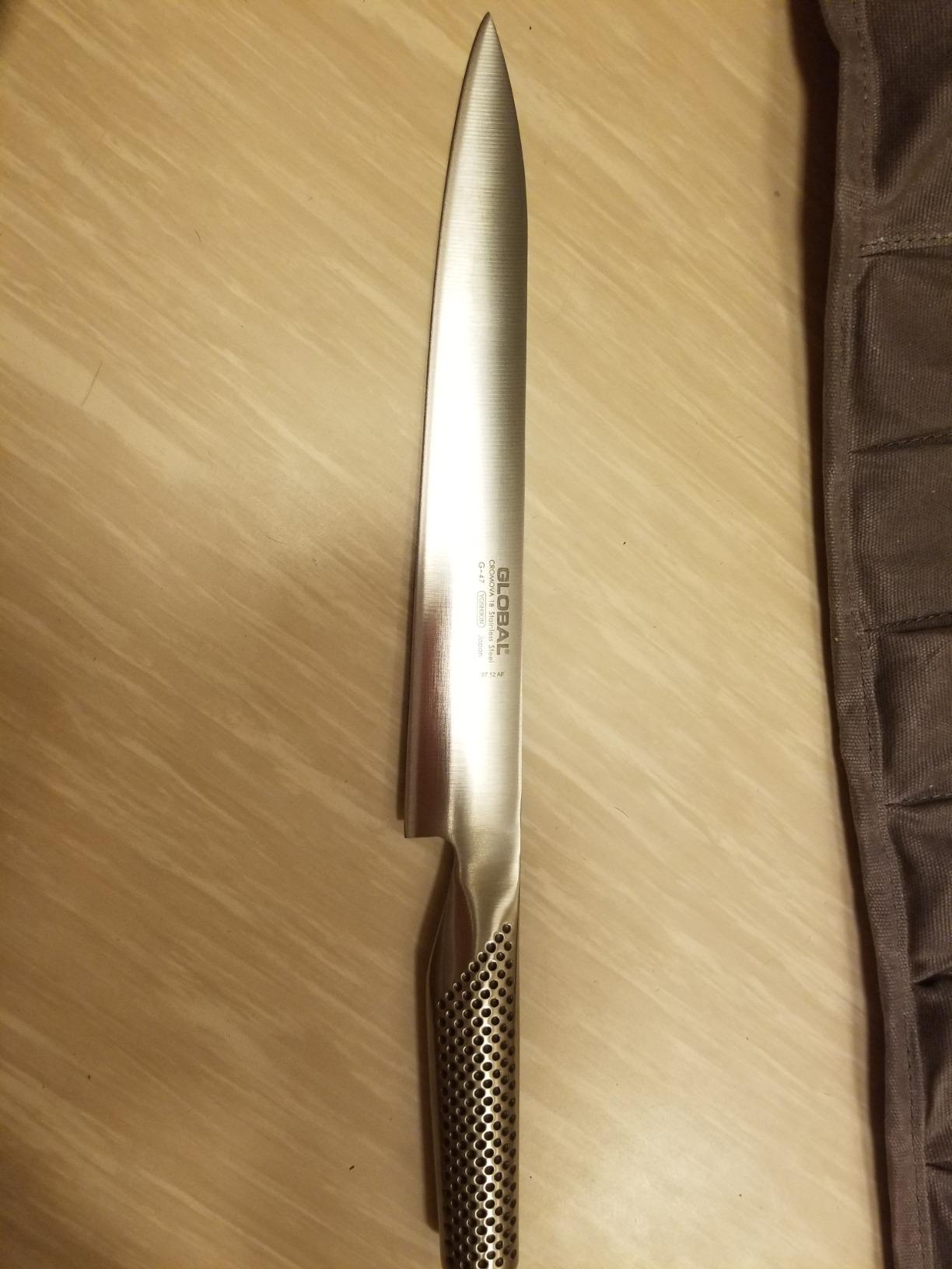 Good knife, needs frequent sharpening