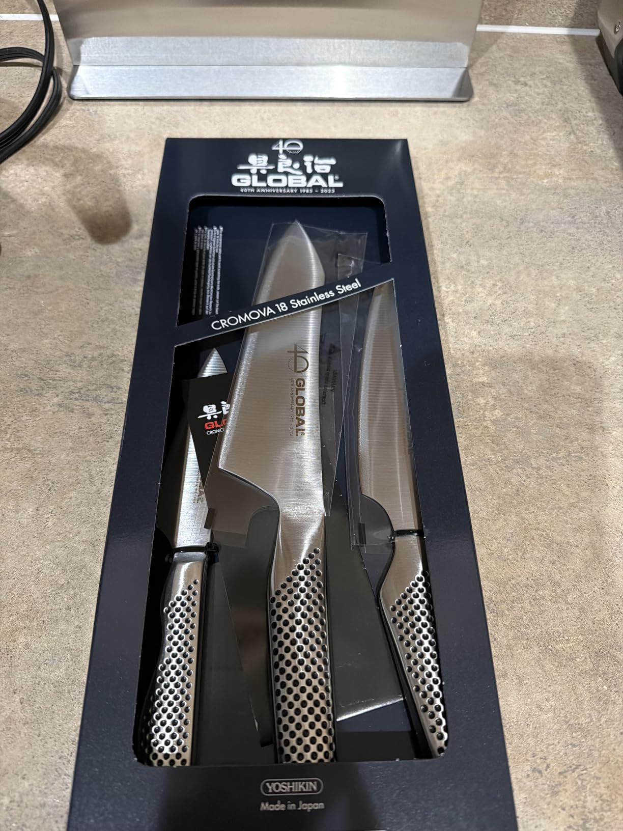 Sharp, light, excellent