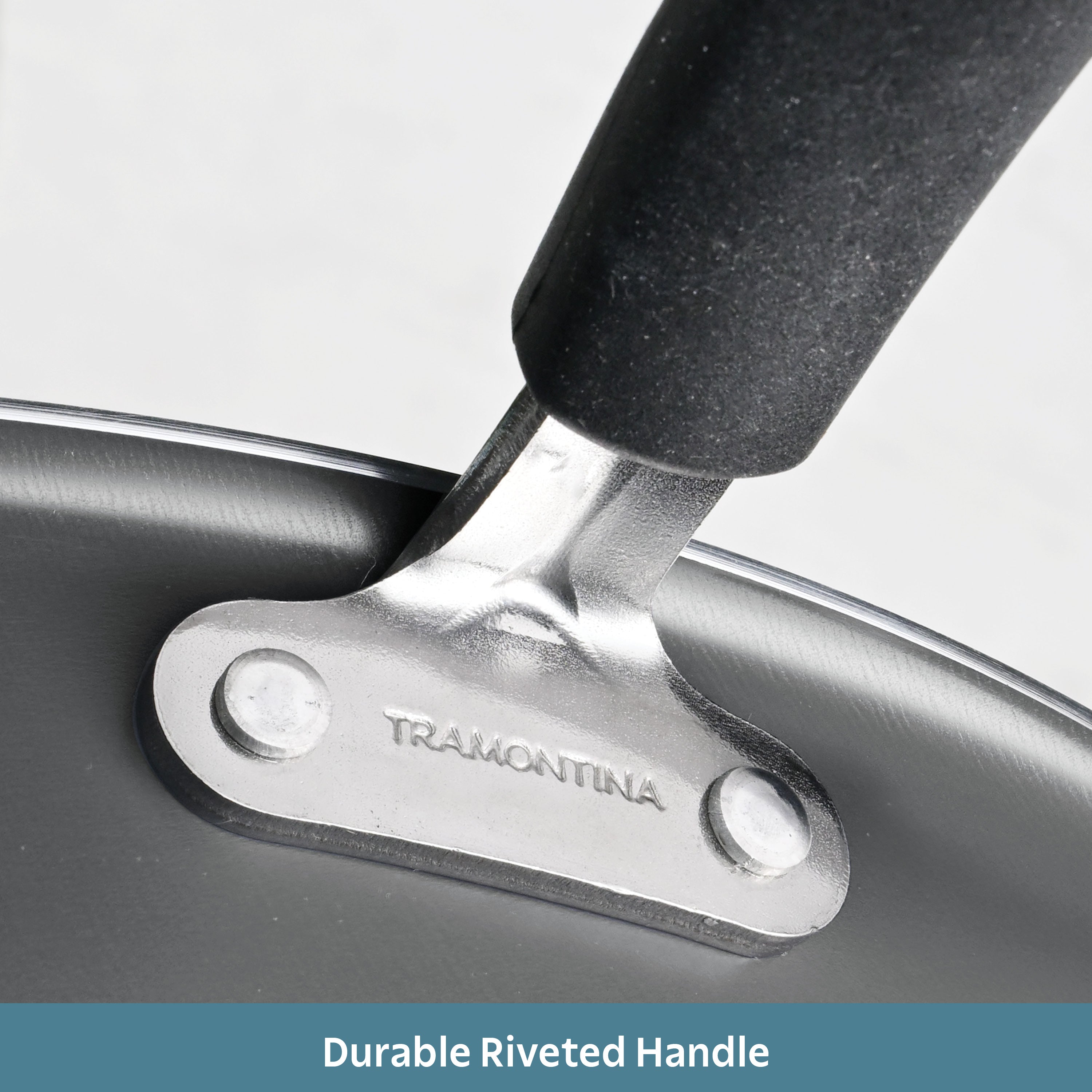 tramontina-primaware-3-quart-nonstick-covered-sauce-pan image 4