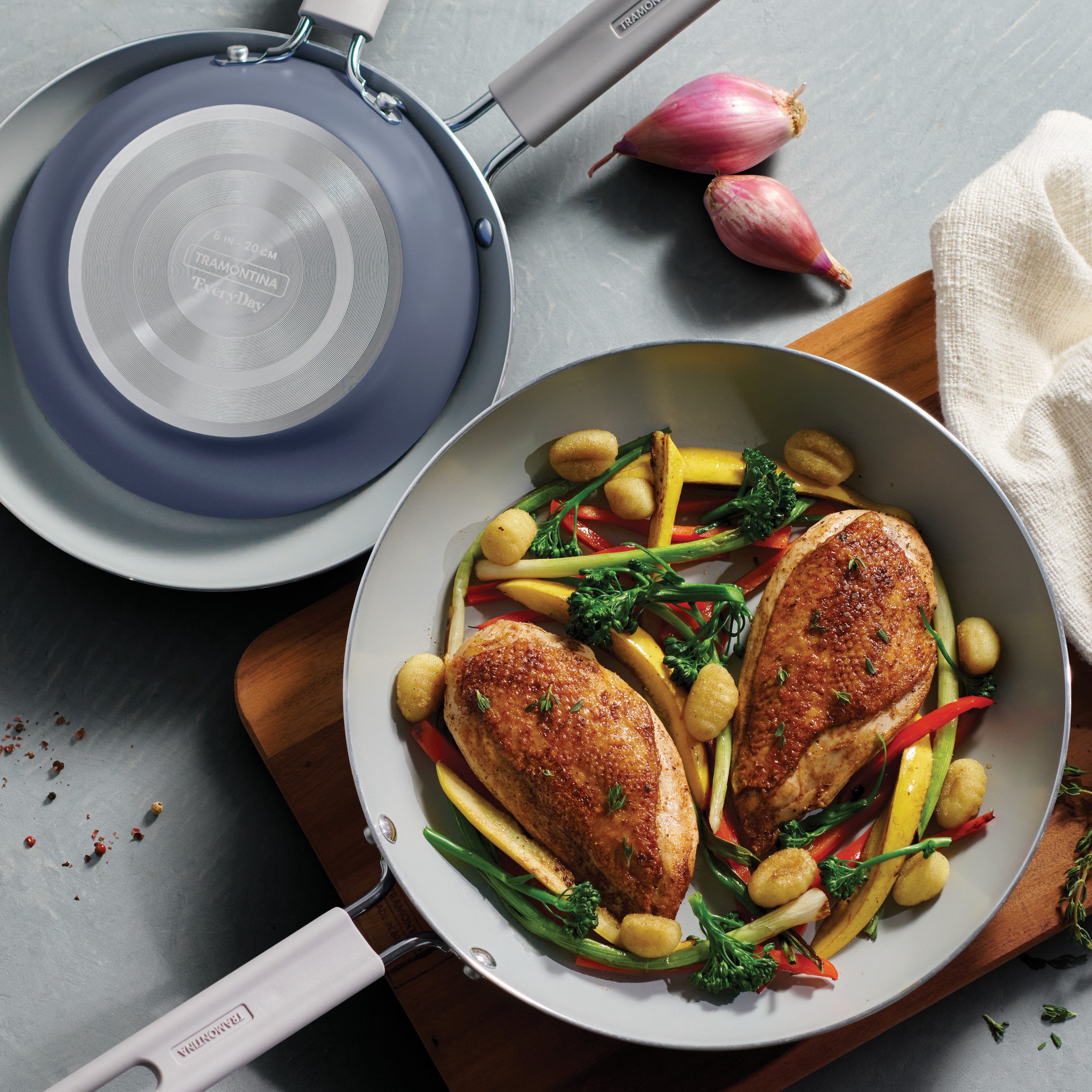 tramontina-everyday-3-pack-ceramic-nonstick-fry-pan-set-8-10-12-inch-bering-sea- image 2