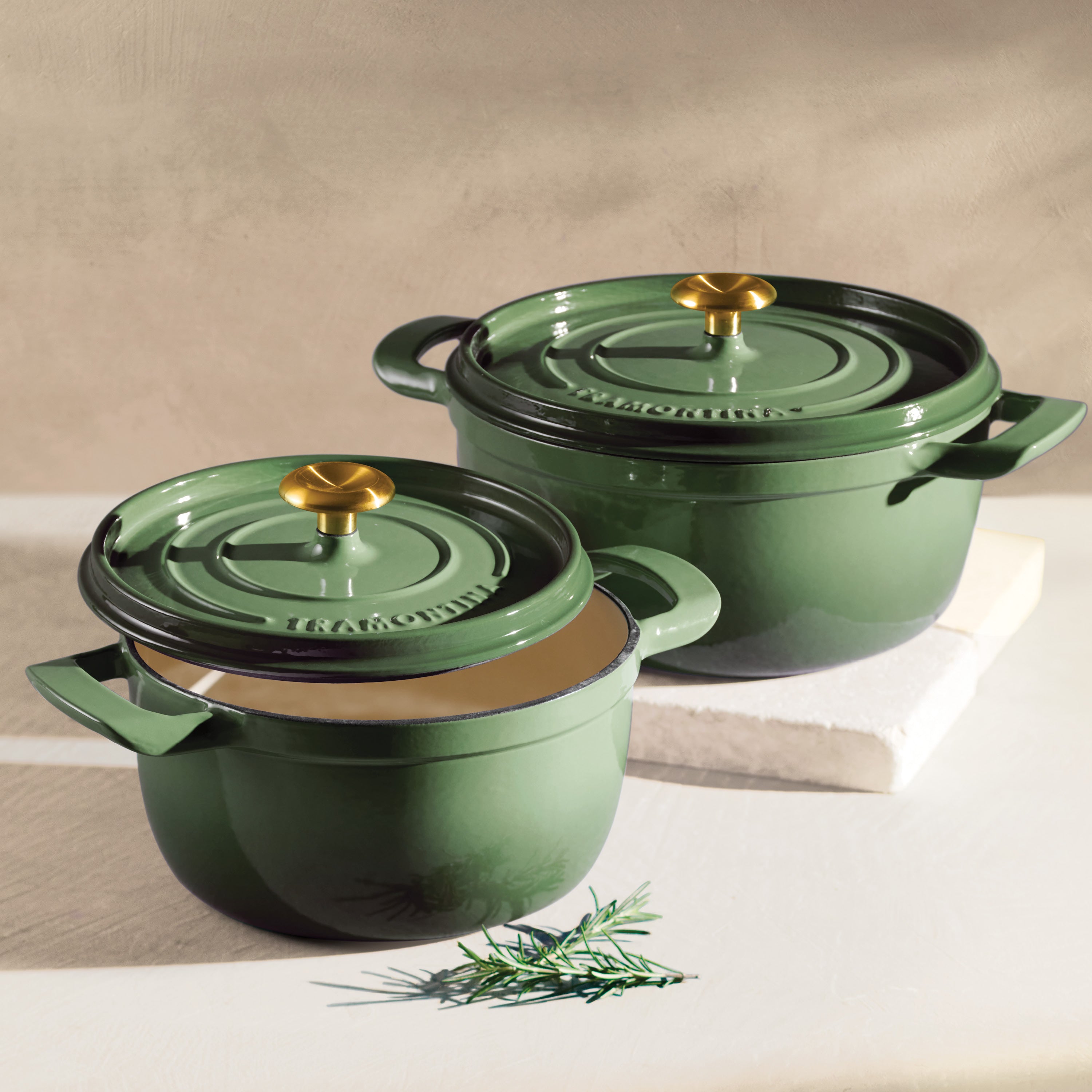 tramontina-4-quart-6-quart-enameled-cast-iron-round-dutch-oven-set-with-self-bas image 4