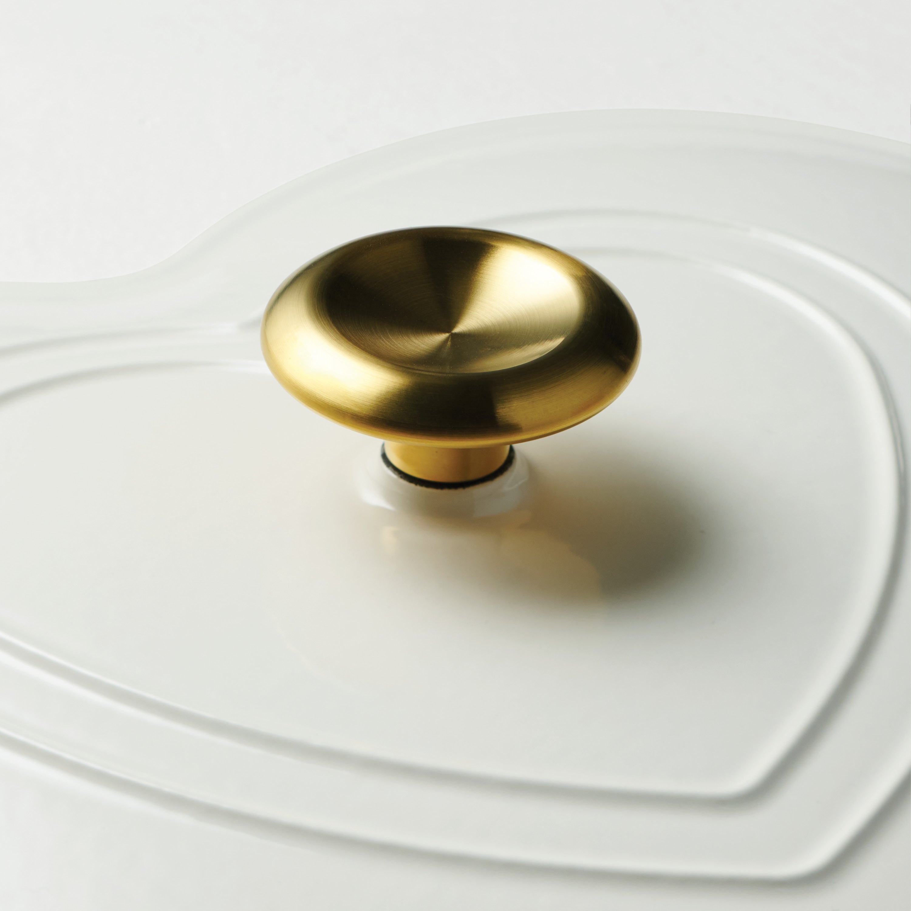 tramontina-3-quart-heart-shape-enameled-cast-iron-dutch-oven-heavy-gauge-shallow image 7