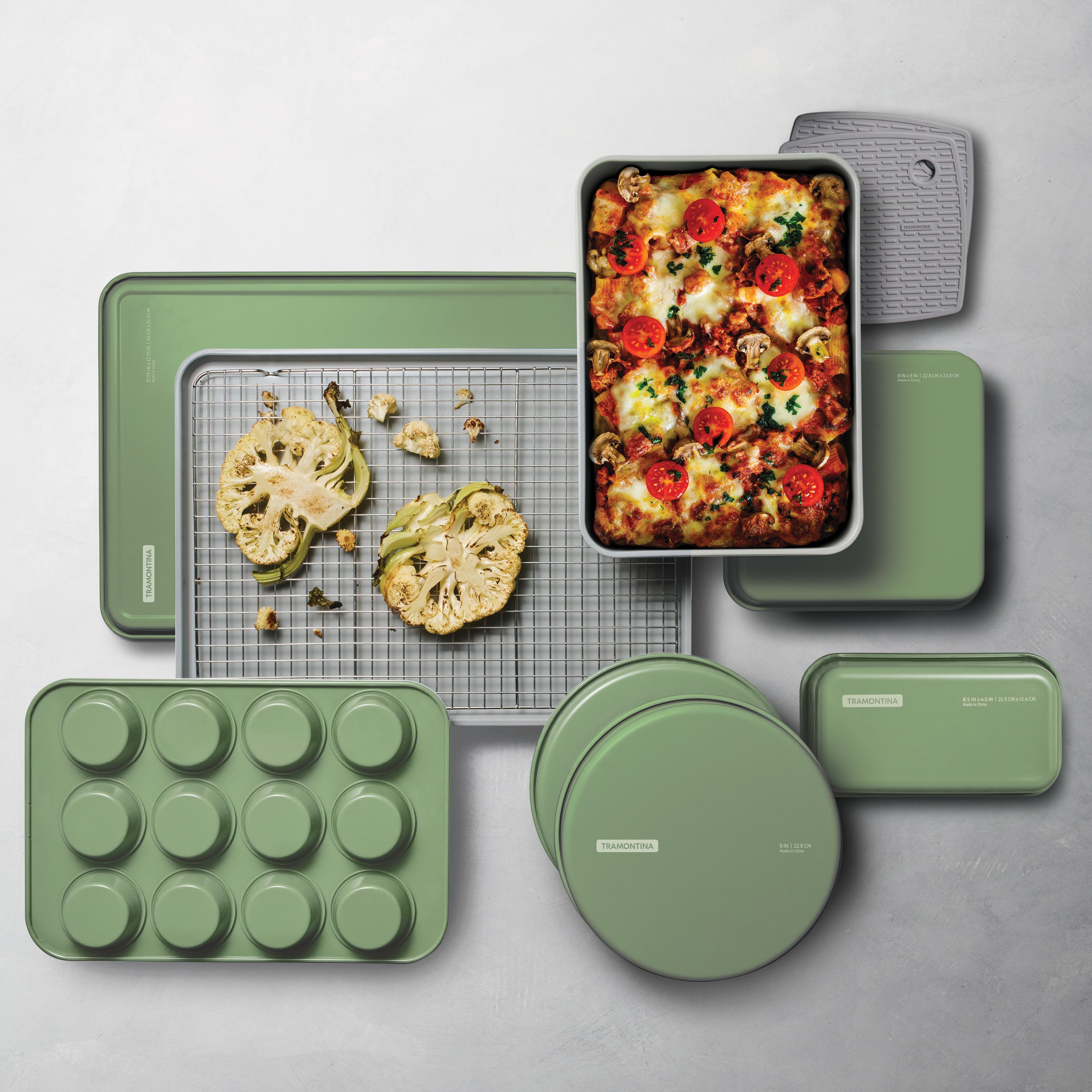 tramontina-9-piece-ceramic-nonstick-bakeware-set-aluminized-steel-with-xeradur-b image 3