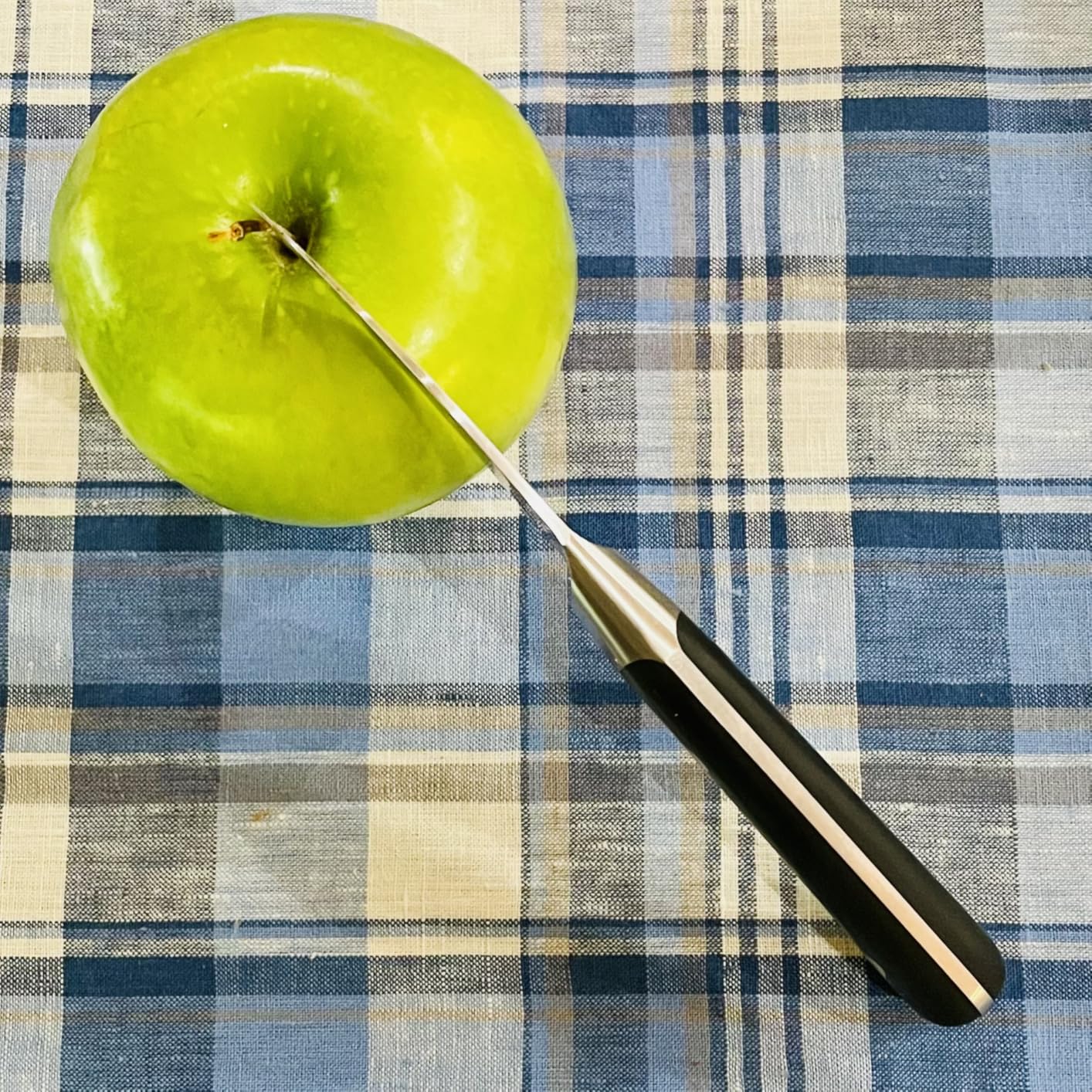 Great for garnish work