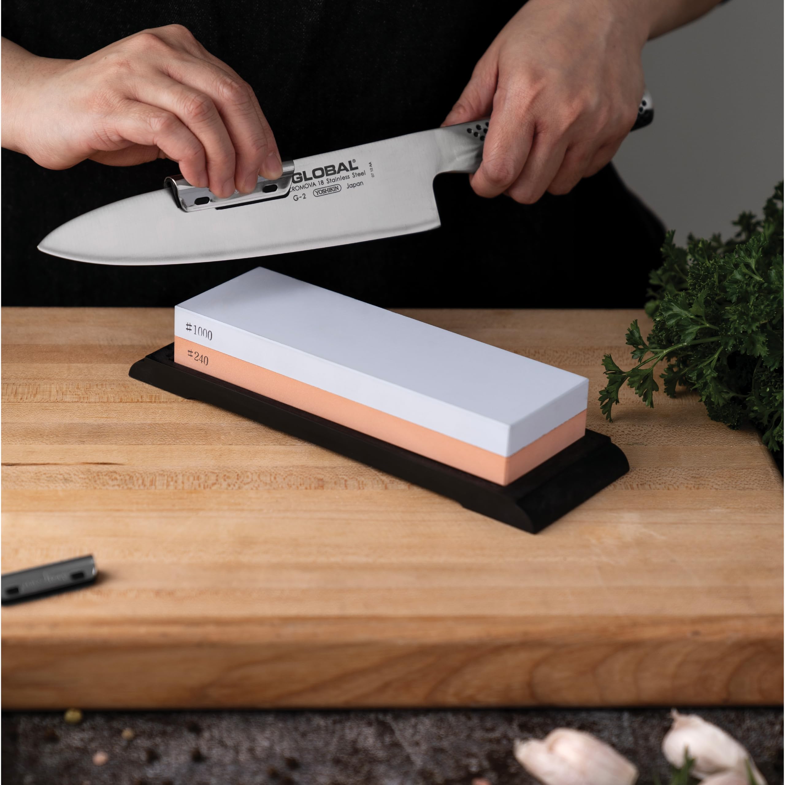 global-g-1800l-two-sided-sharpening-whetstone-rough-medium-grit-240-1000-large image 6