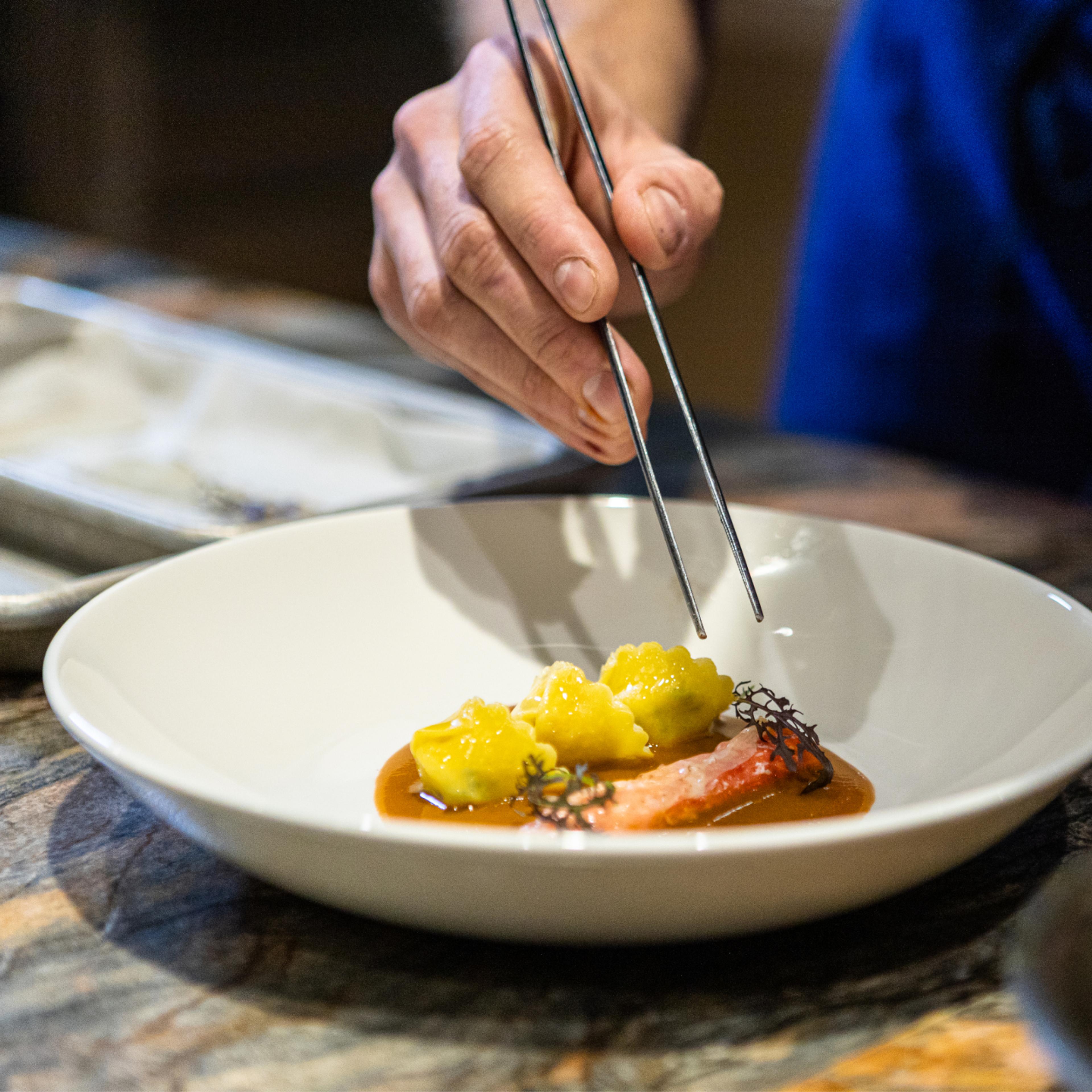 made-in-entr-e-bowls-porcelain-restaurant-style-bowls image 3