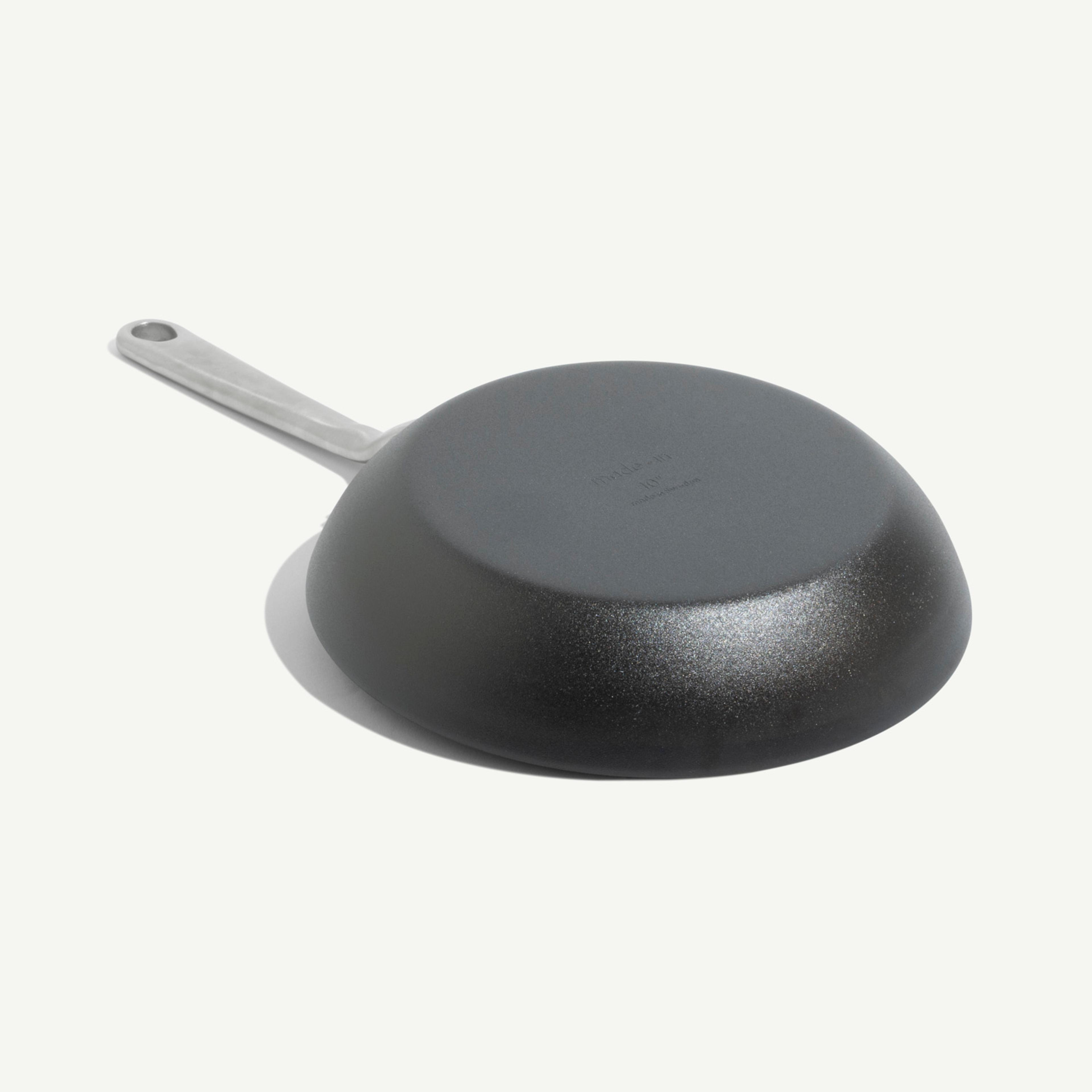 made-in-seasoned-carbon-steel-frying-pan-pre-seasoned-naturally-non-stick-skille image 6