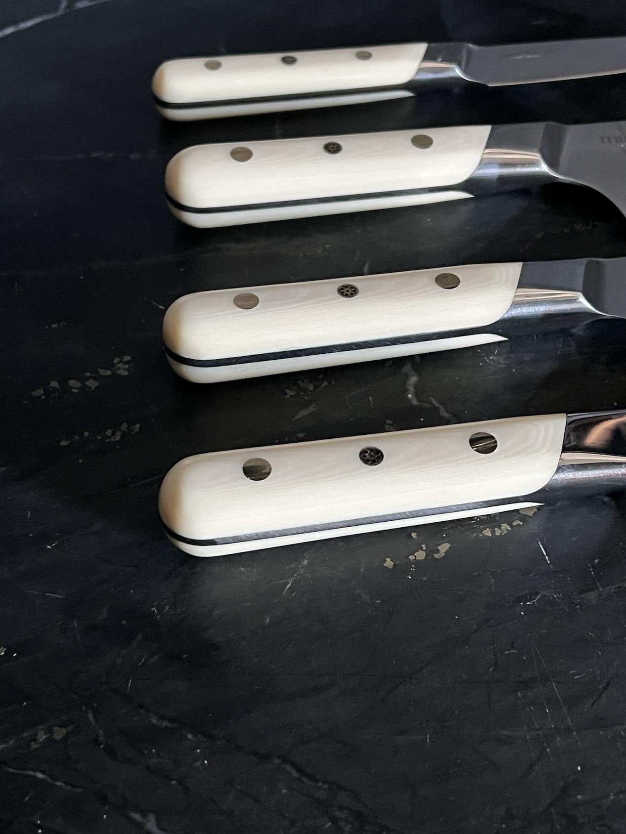 Good knife, handle not for everyone