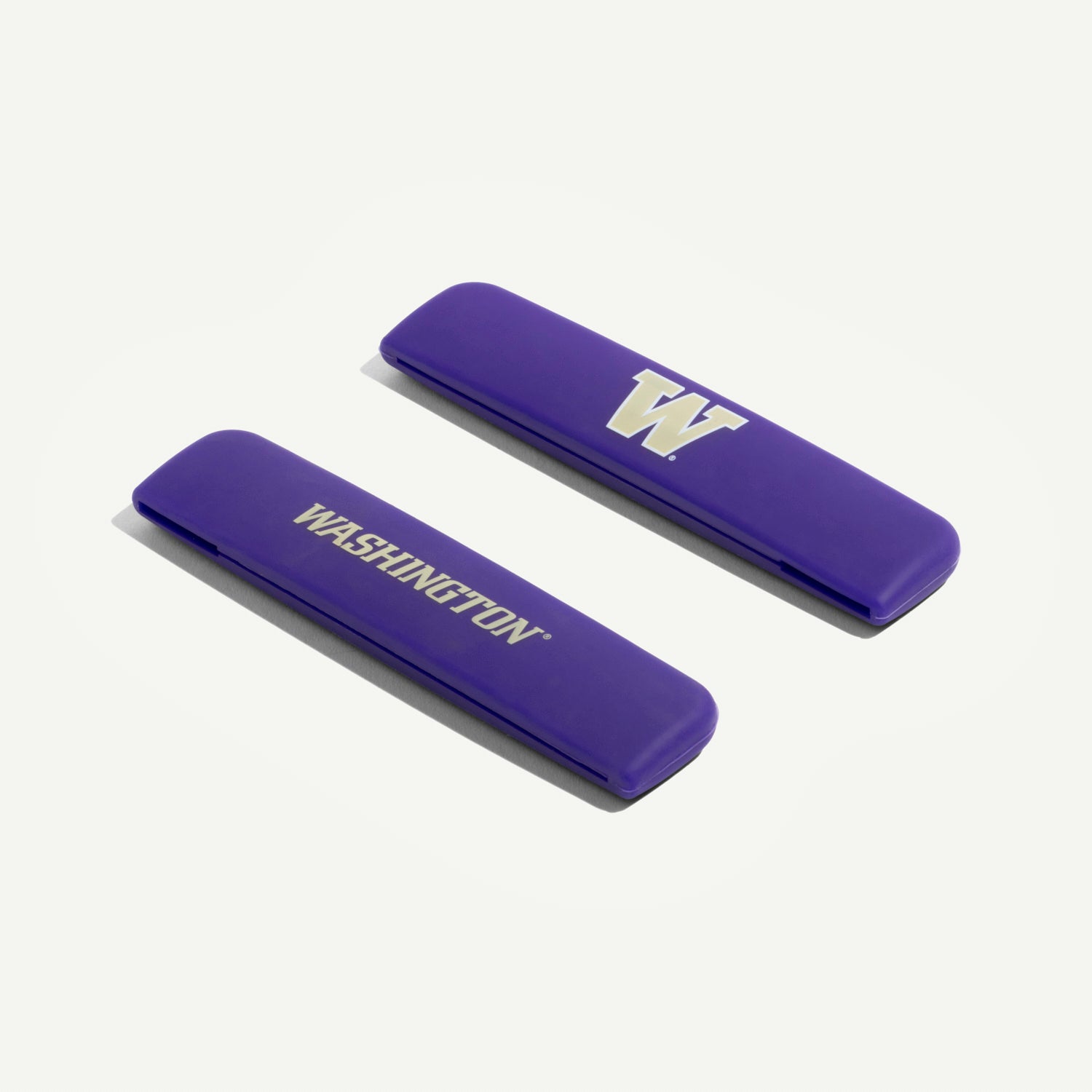 made-in-university-of-washington-silicone-handle-sleeves-carbon-steel-griddle-st image 1