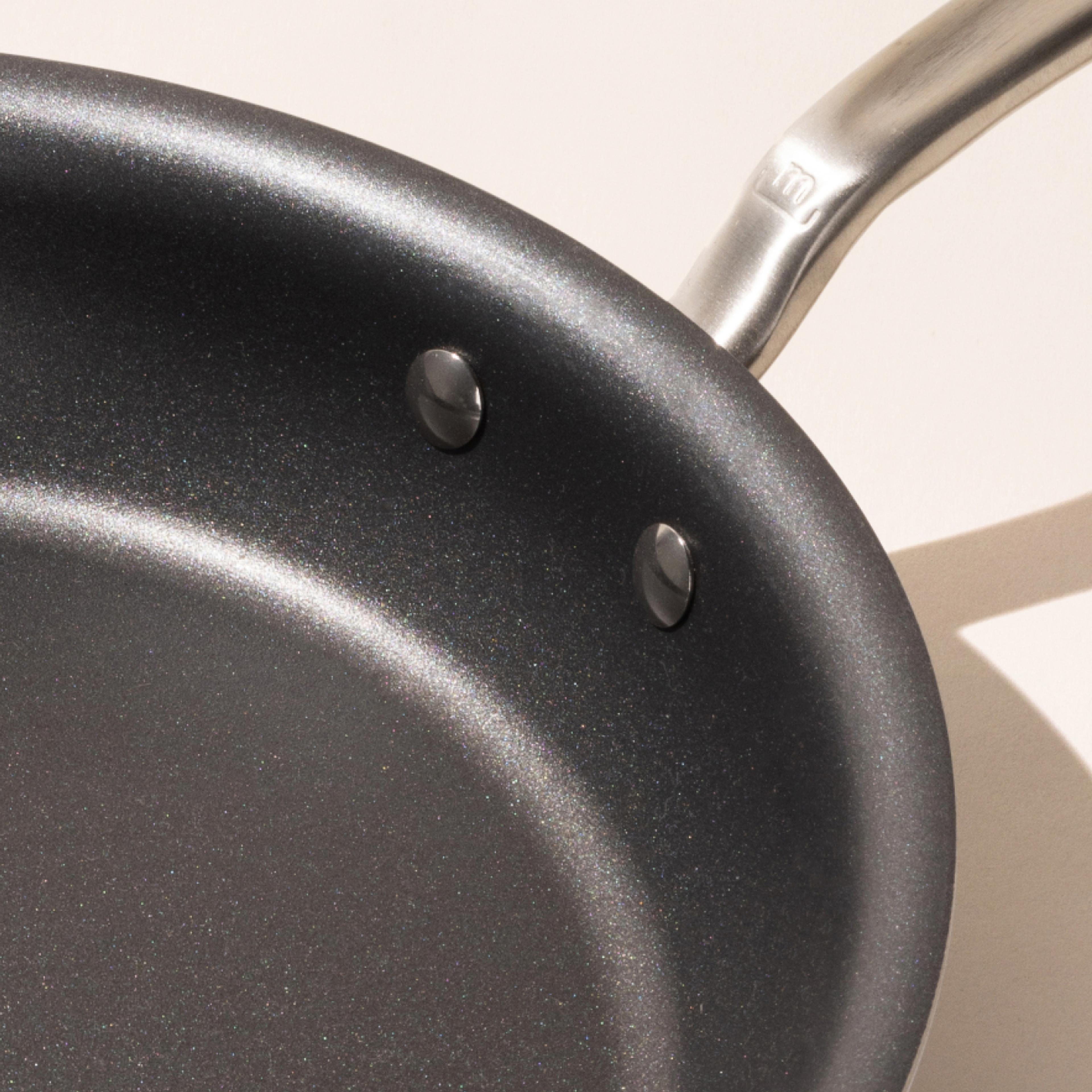 made-in-non-stick-frying-pan-stainless-clad-professional-nonstick-skillet-non-st image 4