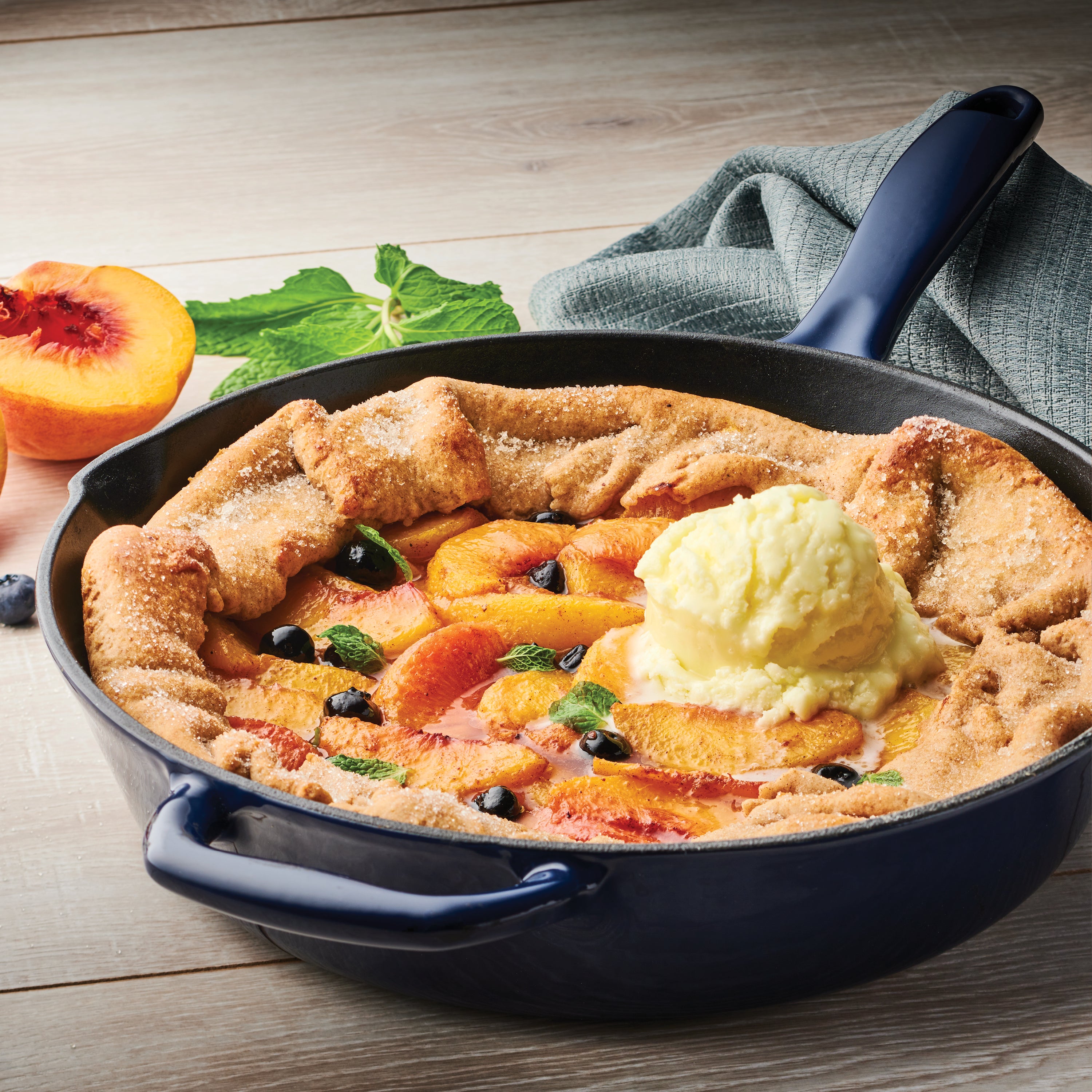 tramontina-bestow-10-inch-enameled-cast-iron-skillet-gradated-cobalt image 3