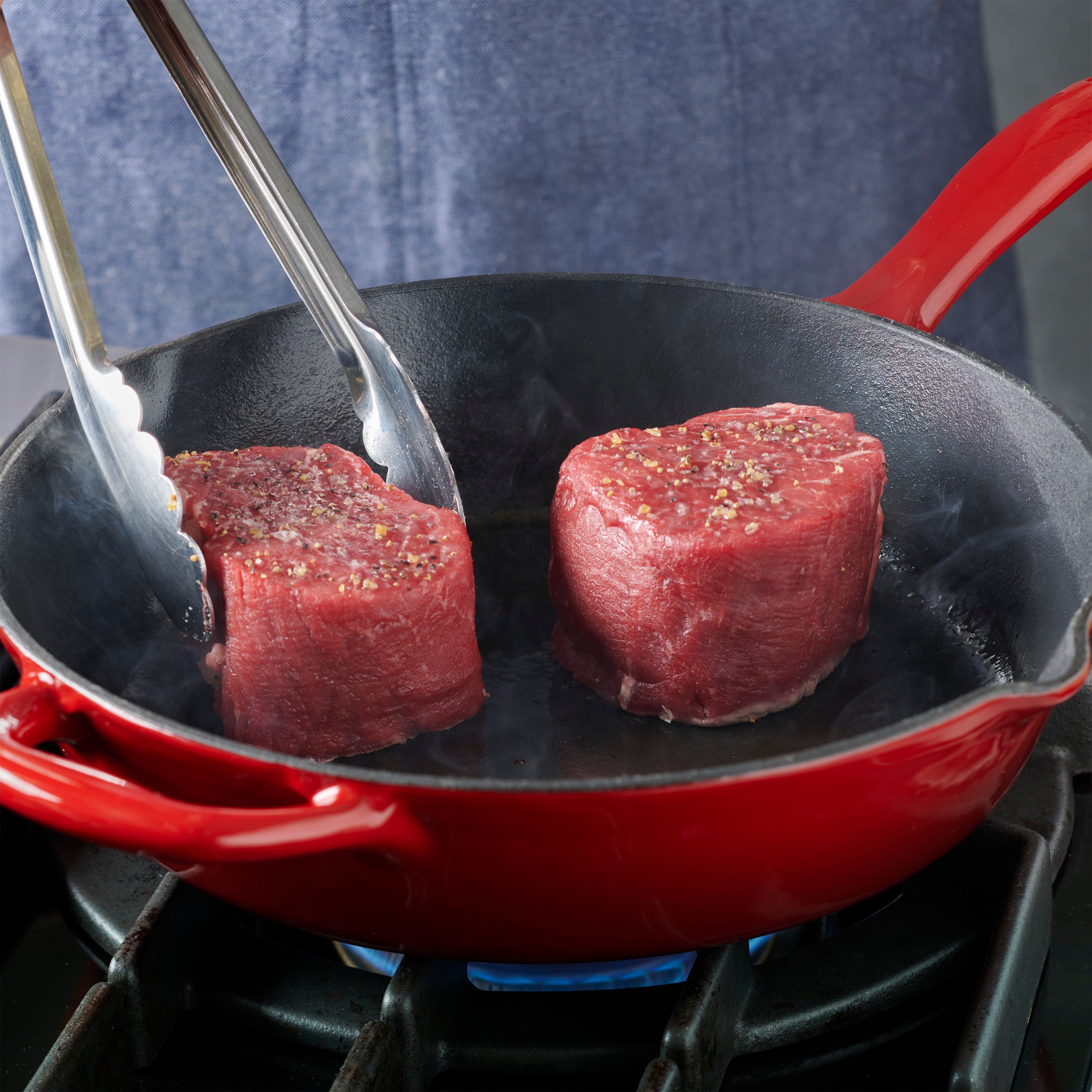 tramontina-bestow-10-inch-enameled-cast-iron-skillet-gradated-red-no-seasoning-r image 8