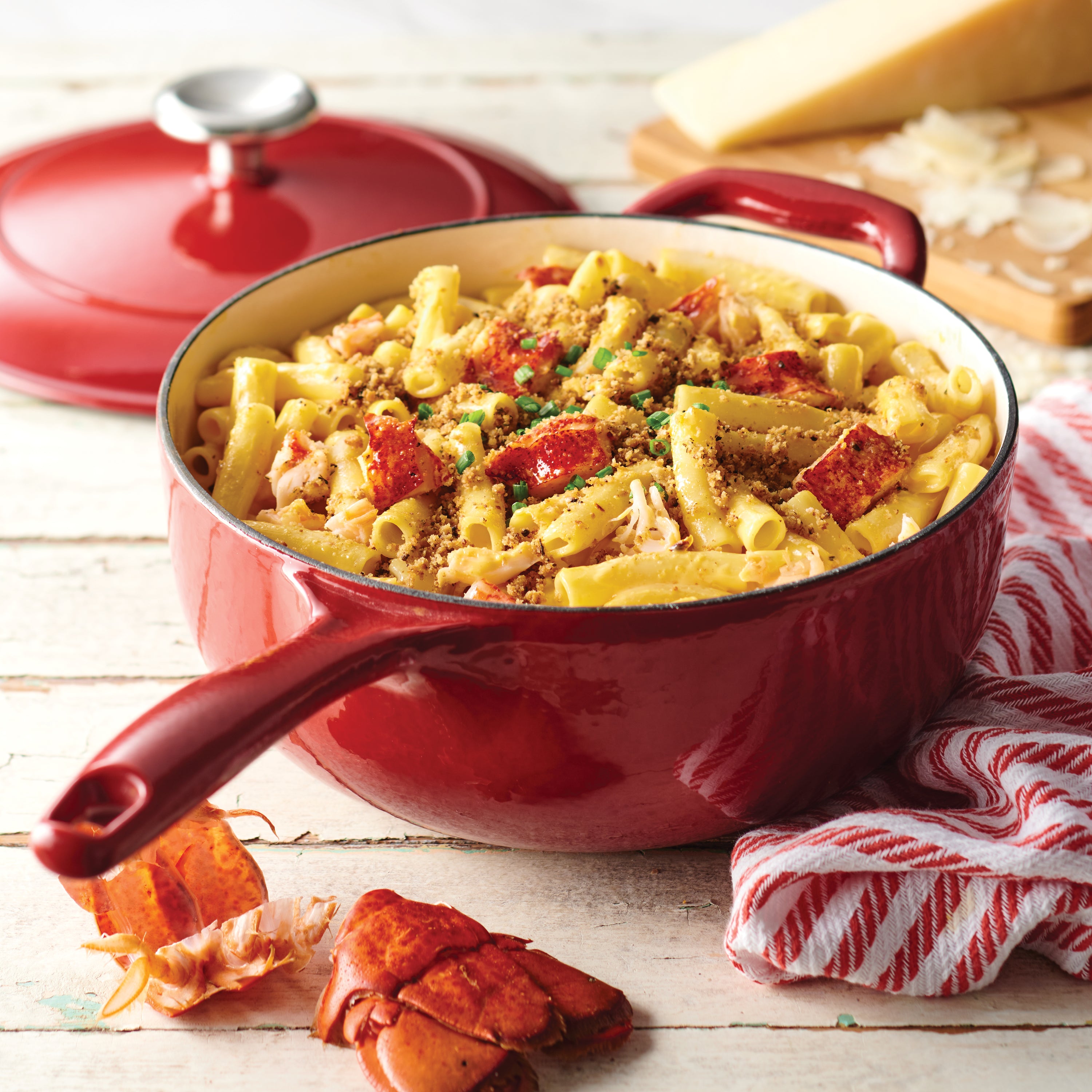 tramontina-bestow-3-qt-enameled-cast-iron-covered-saucier-gradated-red image 5