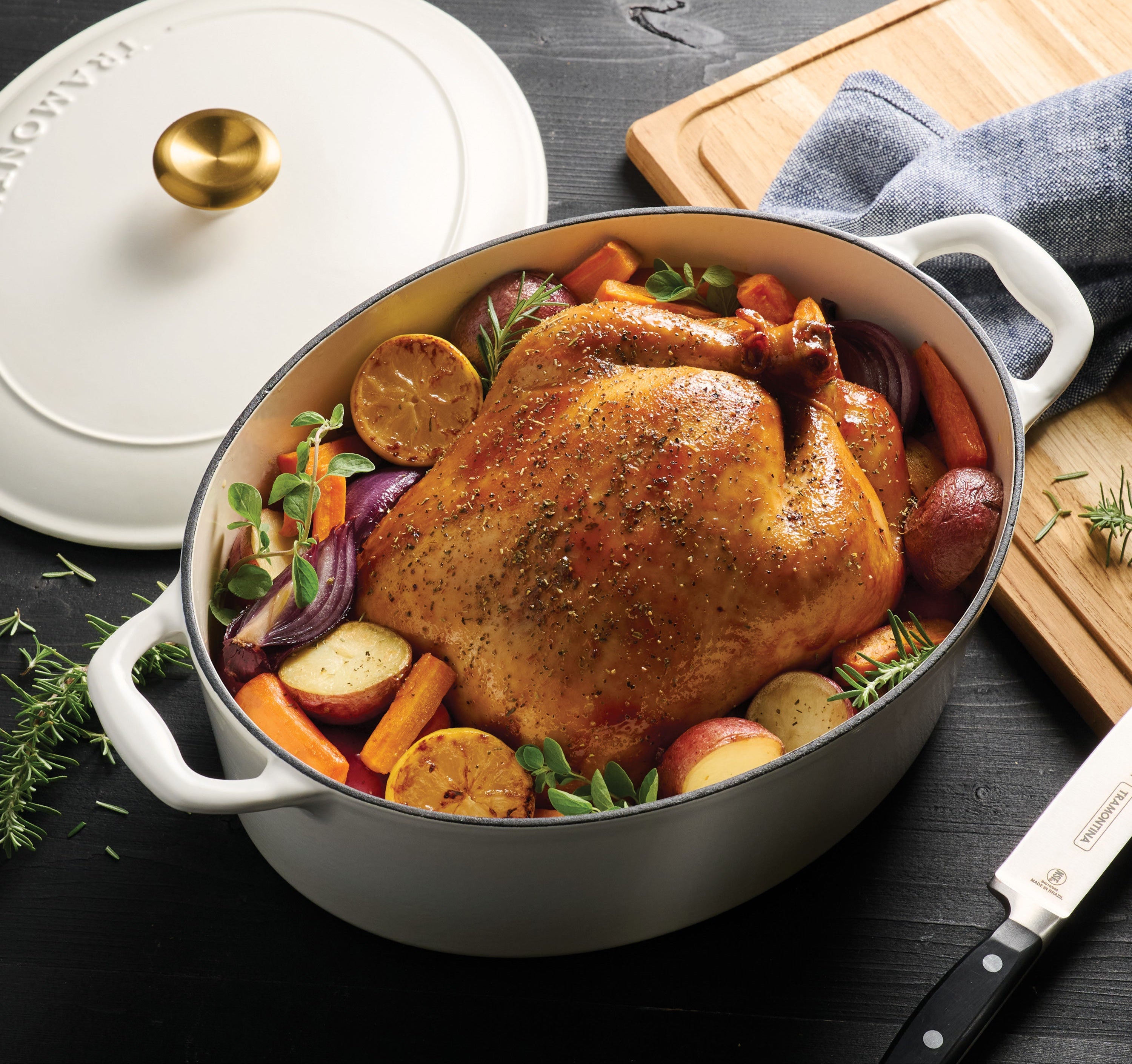 tramontina-bestow-7-quart-enameled-cast-iron-oval-dutch-oven image 2