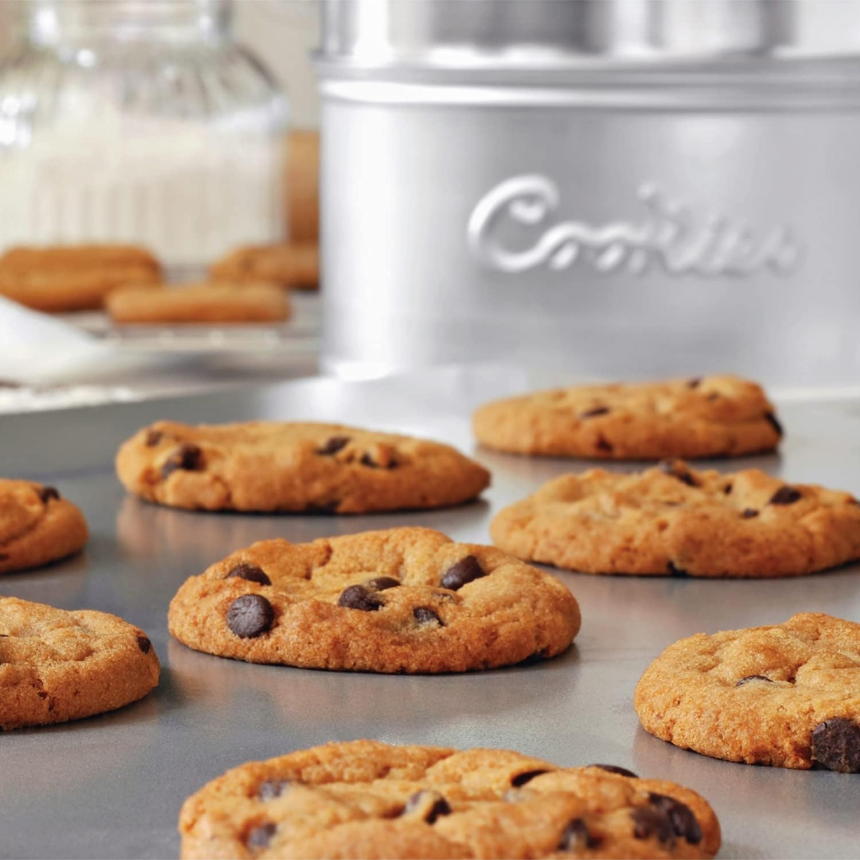 baker-s-secret-commercial-grade-extra-thick-natural-pure-aluminum-cookie-sheet image 8