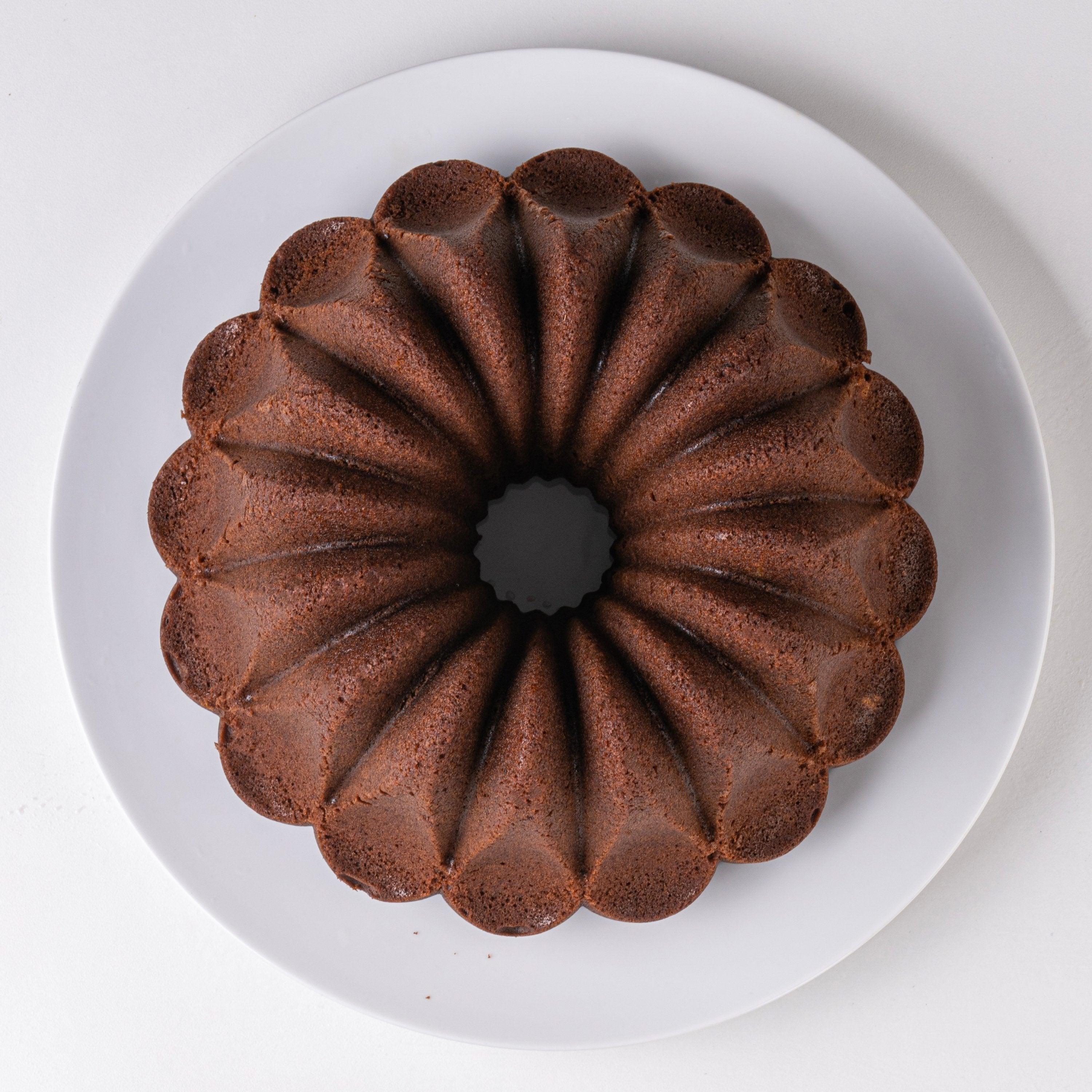 baker-s-secret-fountain-non-stick-cast-aluminum-fluted-tube-pan-9-double-layer-n image 4
