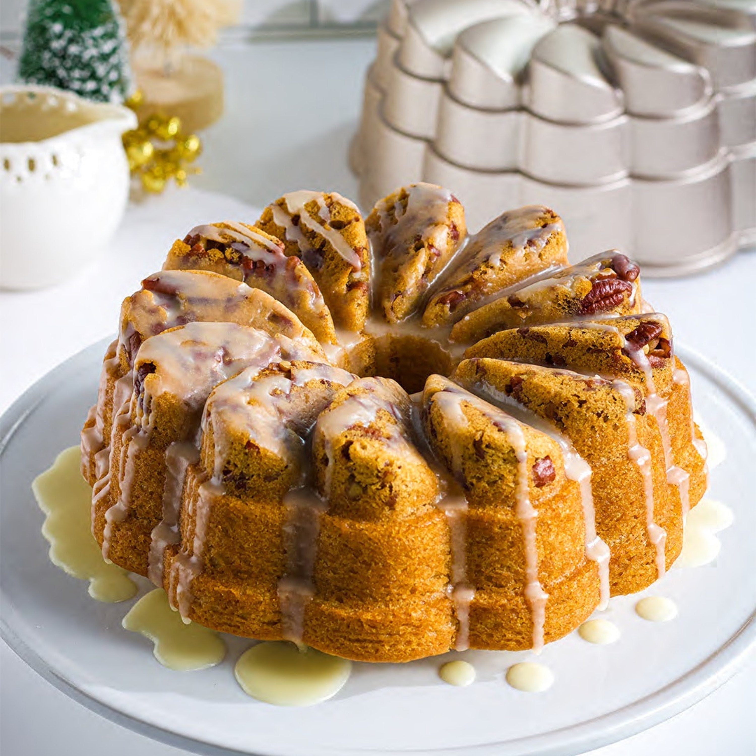 baker-s-secret-petal-non-stick-cast-aluminum-fluted-tube-pan-9-inch-bundt-style- image 4