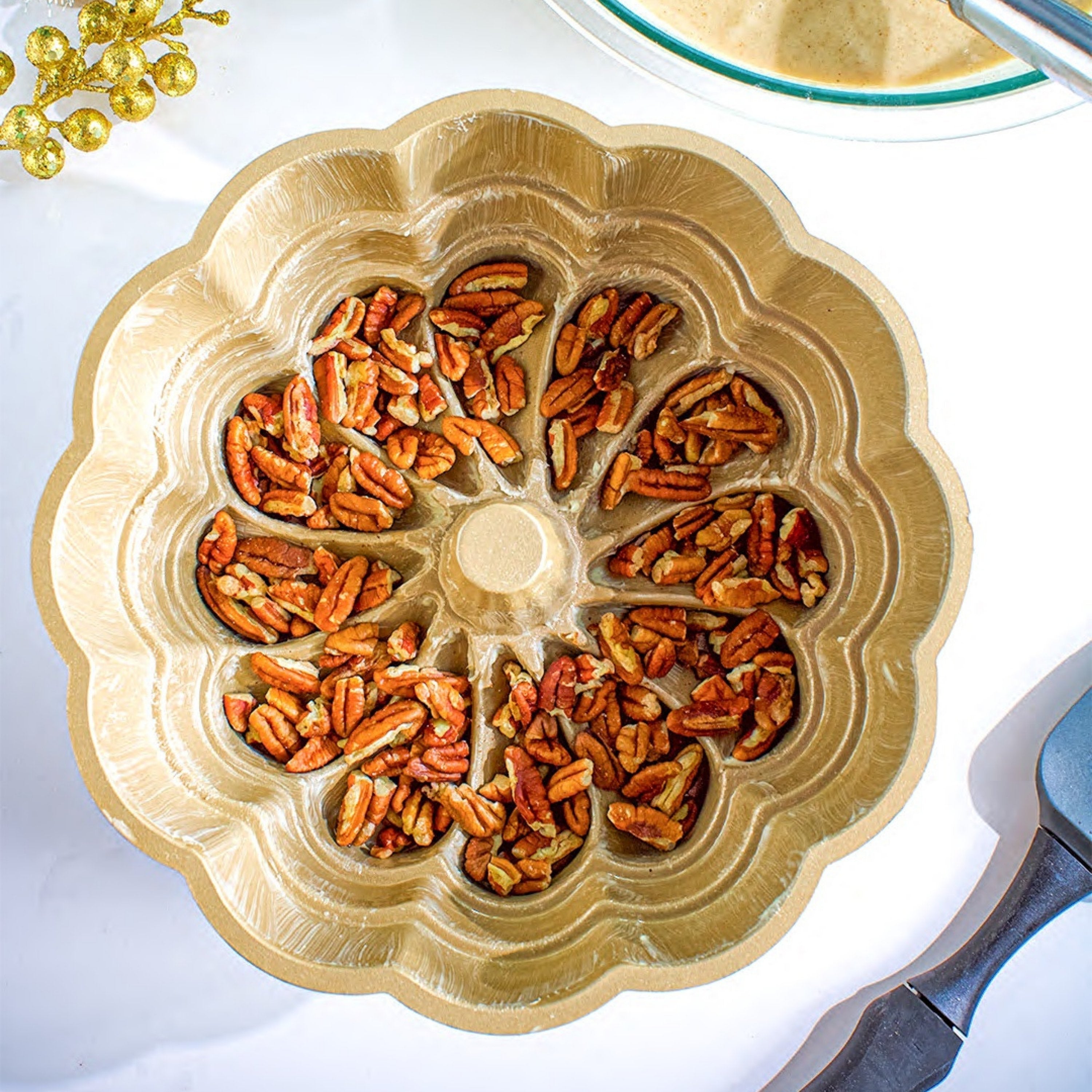 baker-s-secret-petal-non-stick-cast-aluminum-fluted-tube-pan-9-inch-bundt-style- image 5
