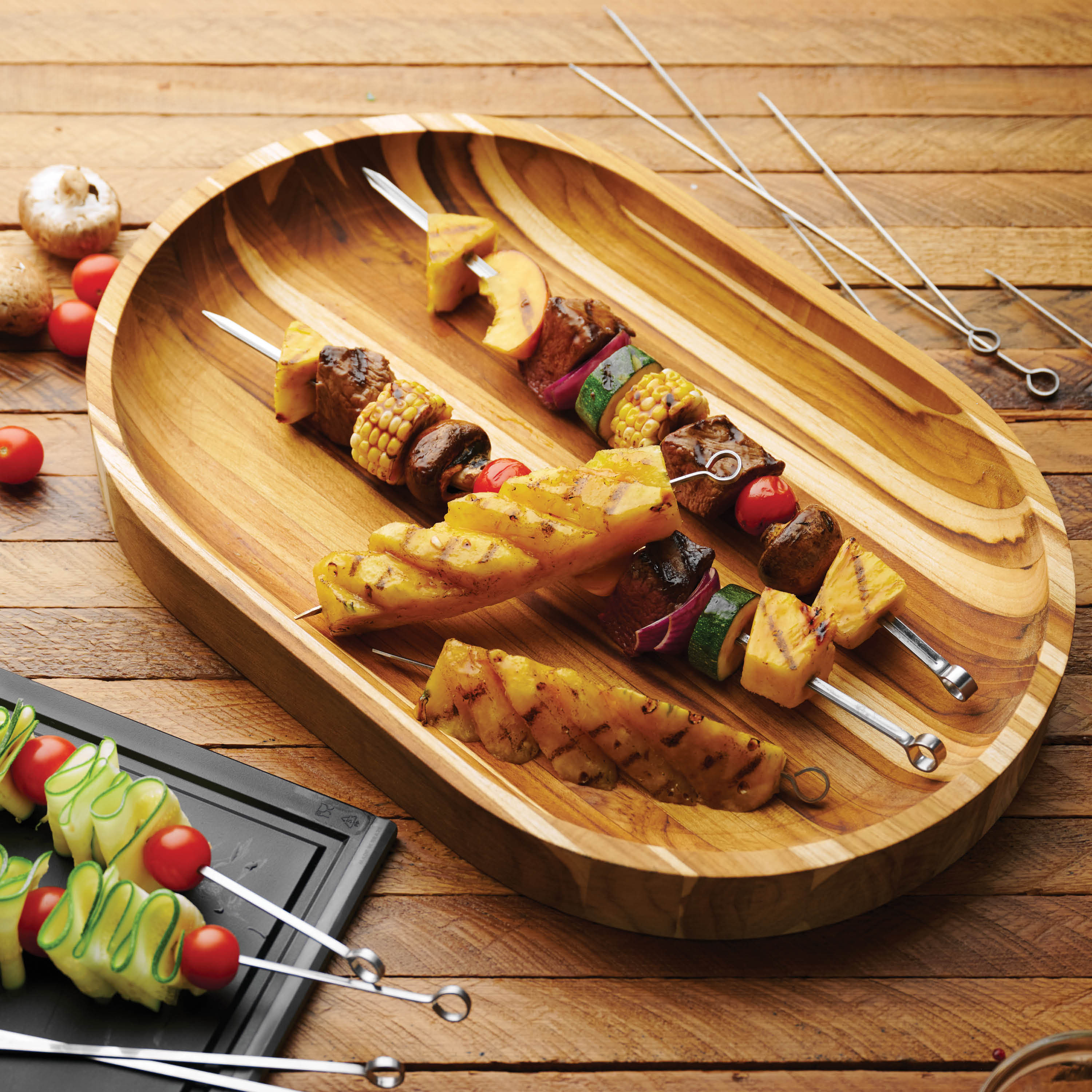 tramontina-churrasco-bbq-teak-wood-curved-serving-platter image 4