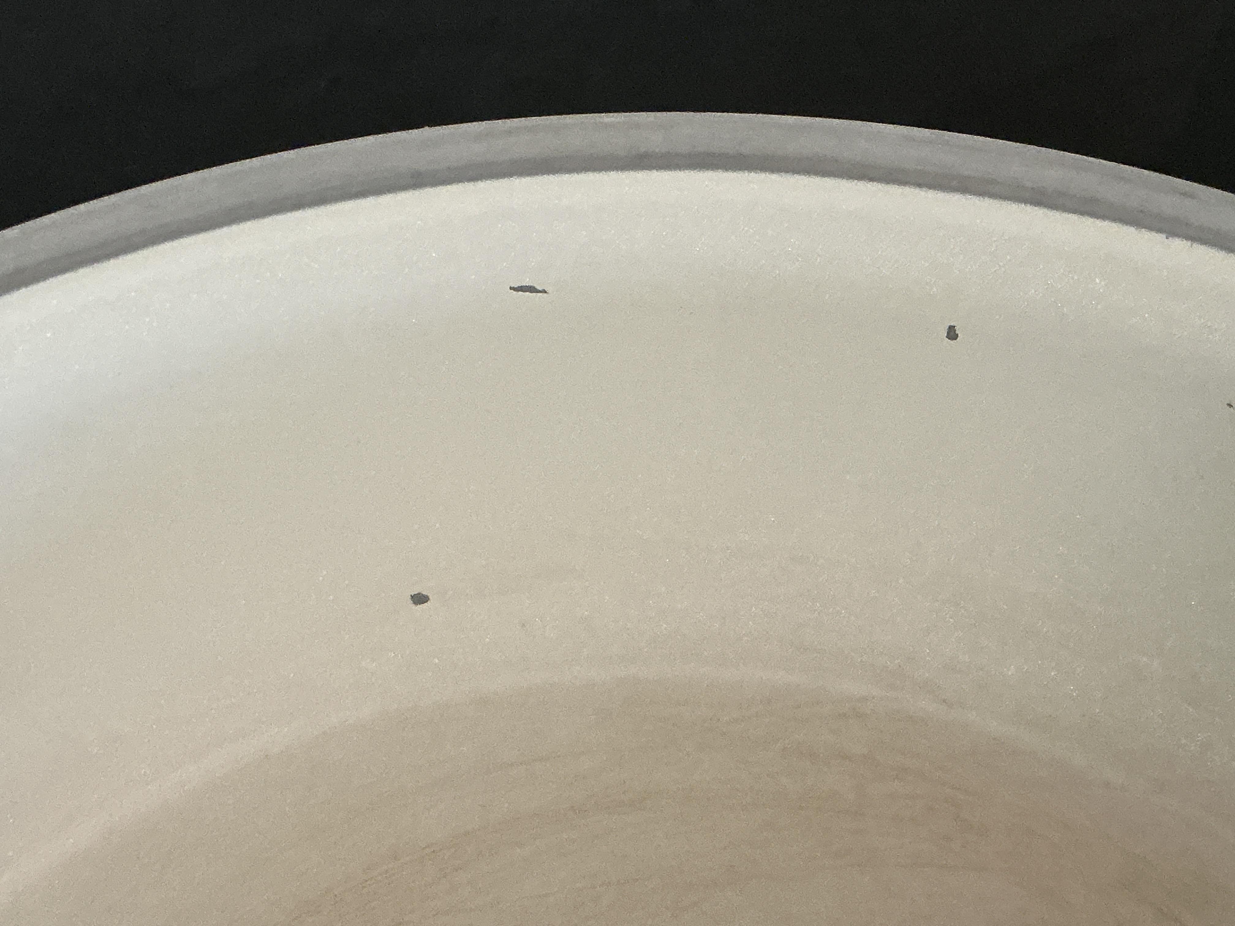 One pot arrived damaged