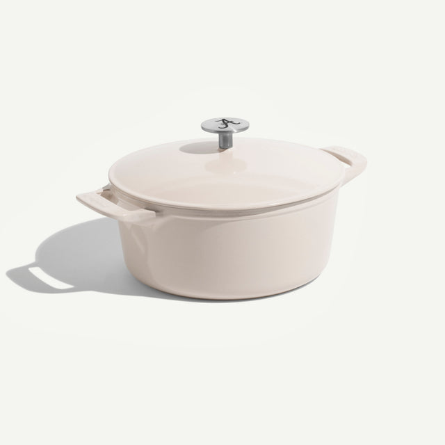 made-in-enameled-cast-iron-saucepan-french-craftsmanship-smooth-interior image 8