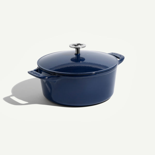 made-in-penn-state-university-5-5qt-hand-enameled-cast-iron-dutch-oven-with-lase image 6
