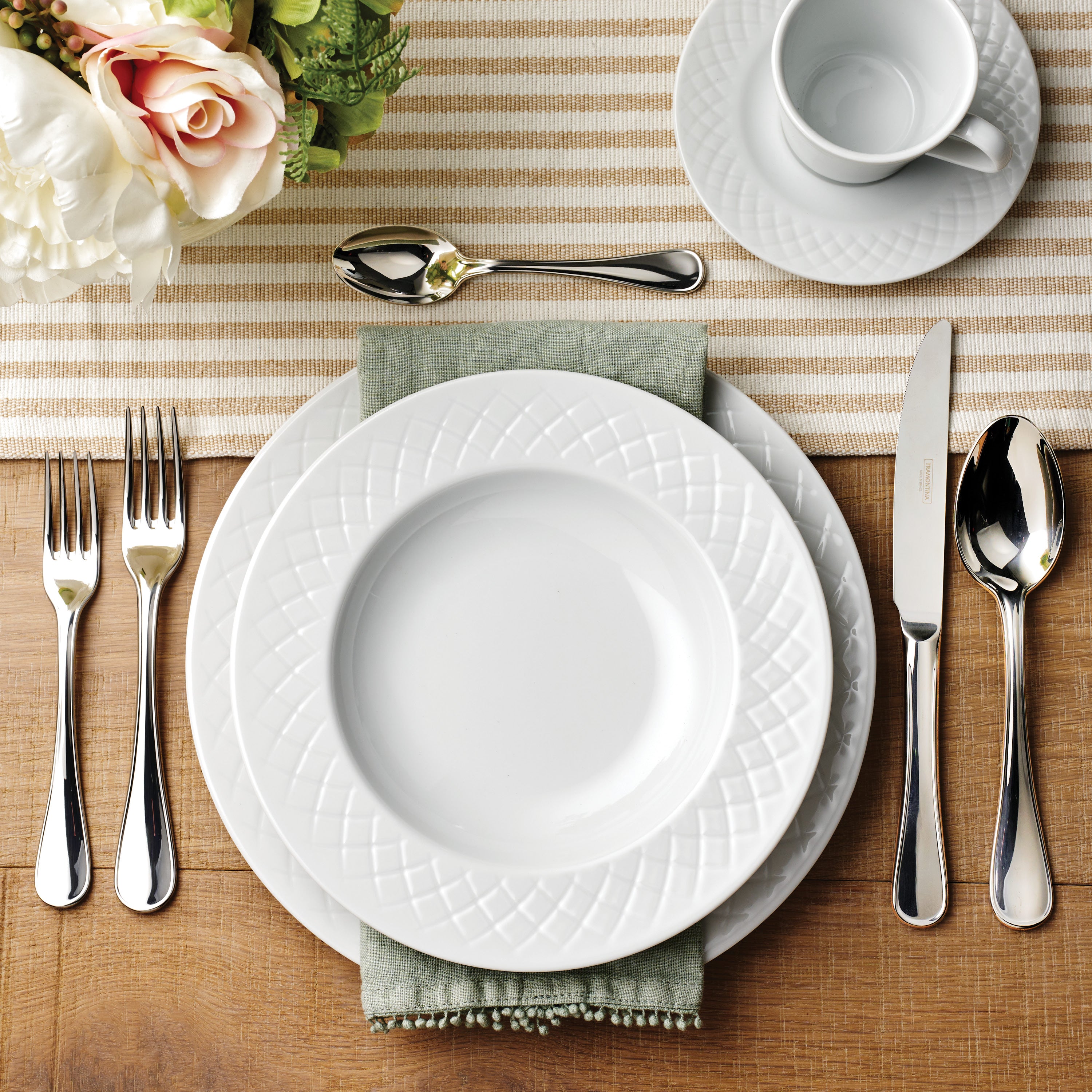 tramontina-ingrid-20-piece-porcelain-dinner-set-with-plates-cups-and-saucers image 8