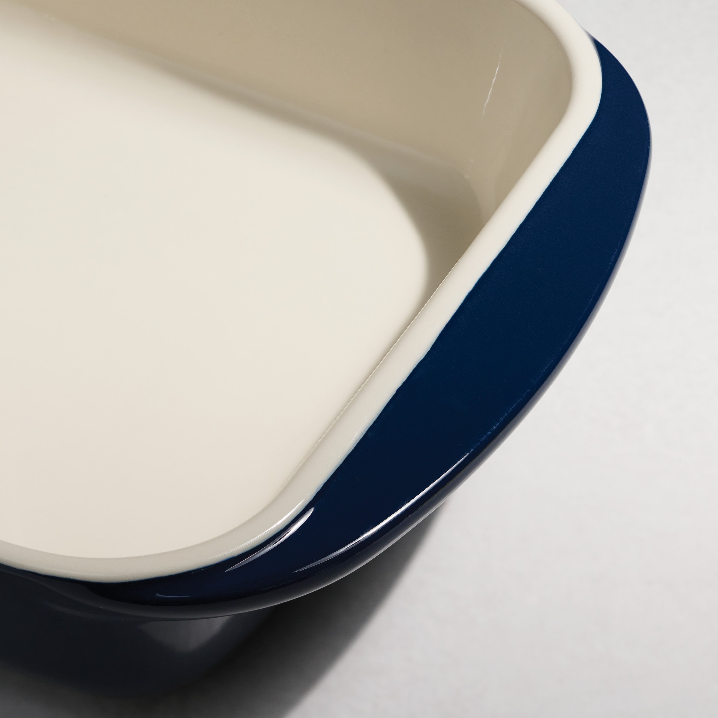tramontina-mae-3-piece-ceramic-bakeware-set image 7