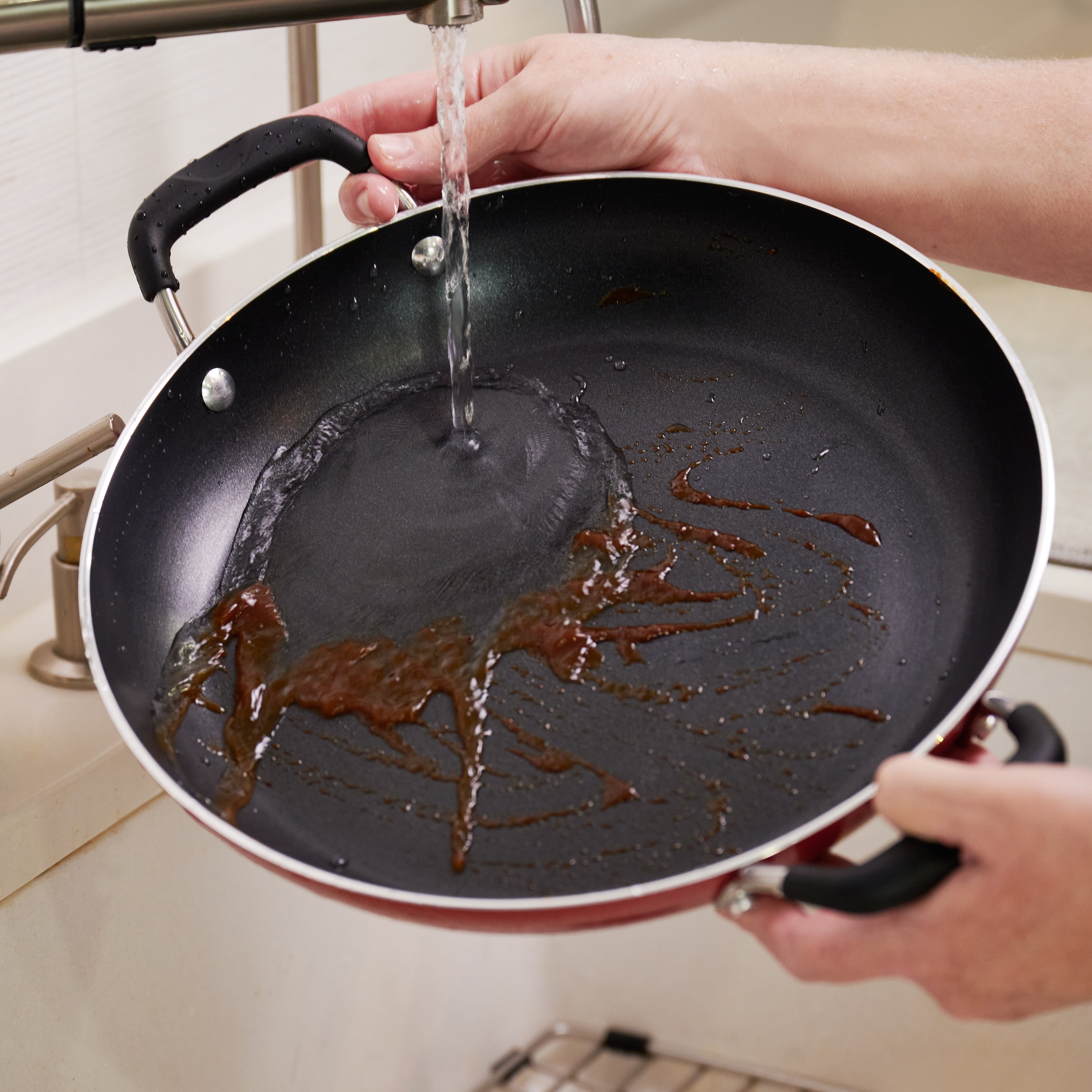 tramontina-nesting-11-piece-nonstick-cookware-set-with-porcelain-enamel-exterior image 8