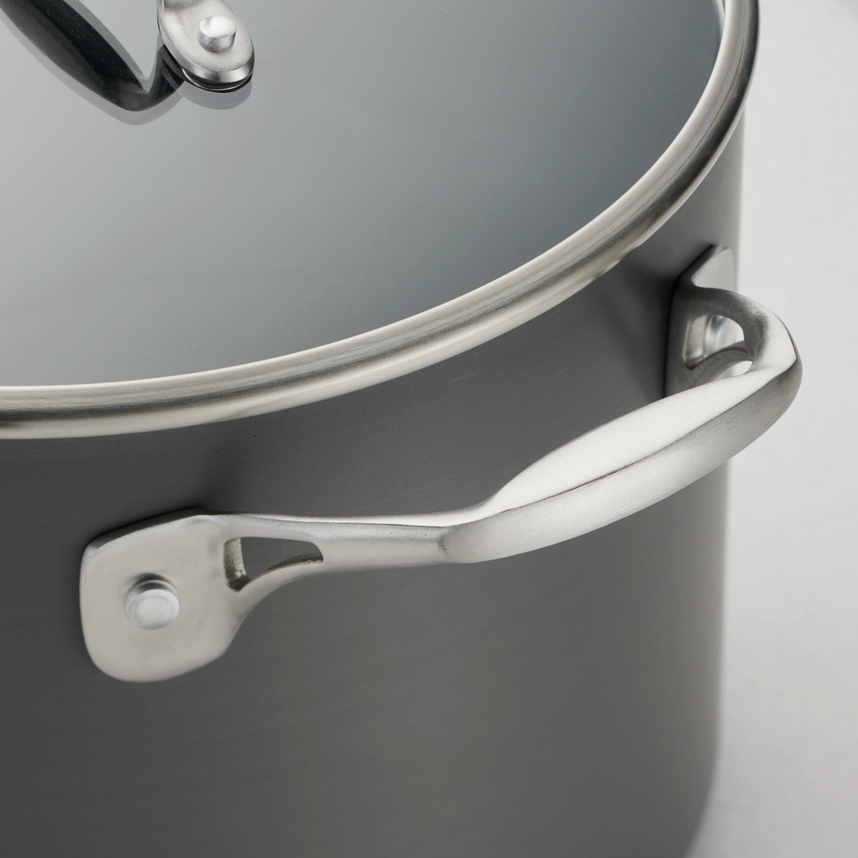tramontina-onyxpro-8-quart-hard-anodized-aluminum-covered-stock-pot-reinforced-n image 3